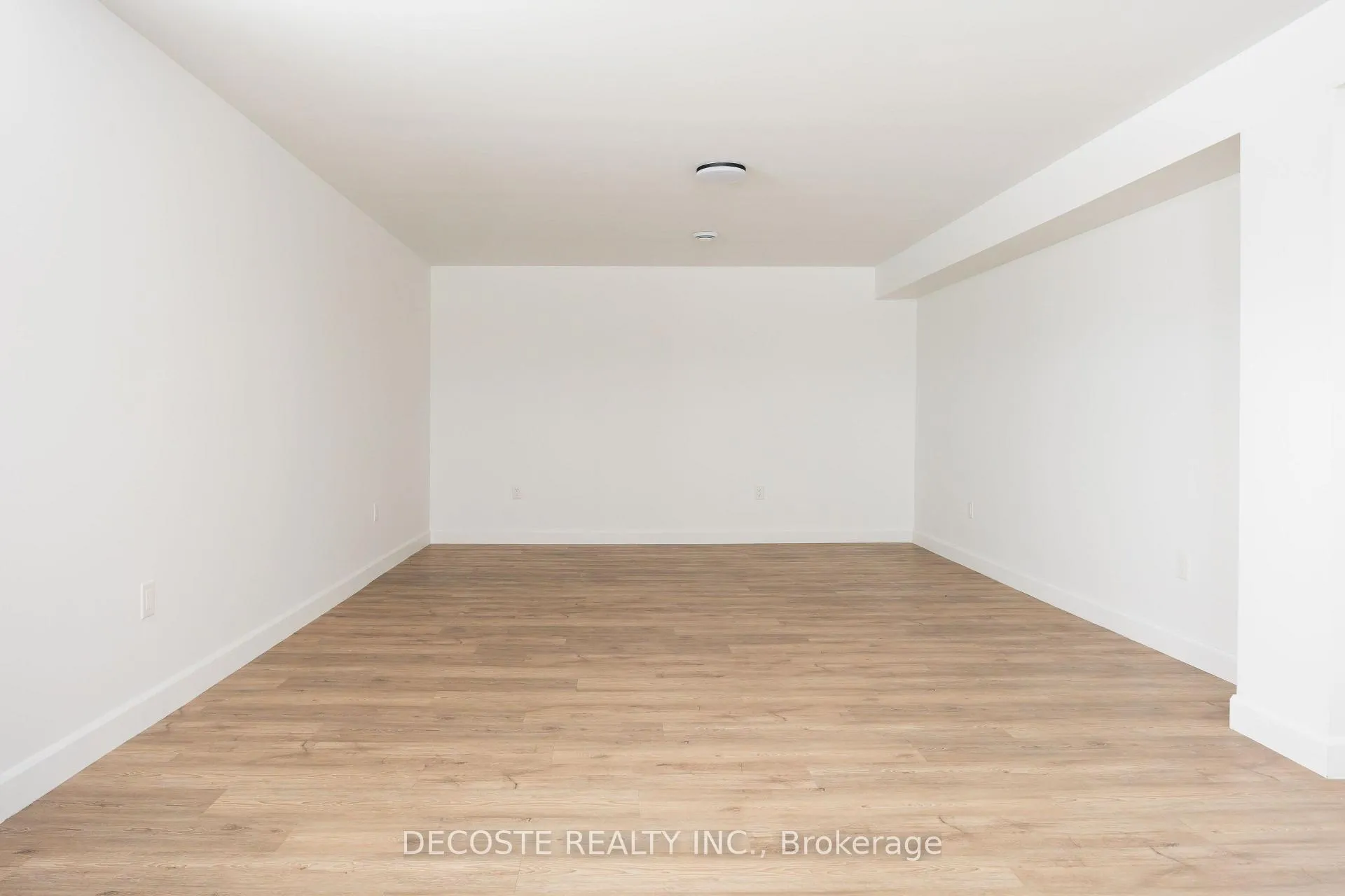 Photo 26 of 24 S Beech Street, South Glengarry, Lancaster — HOMEH