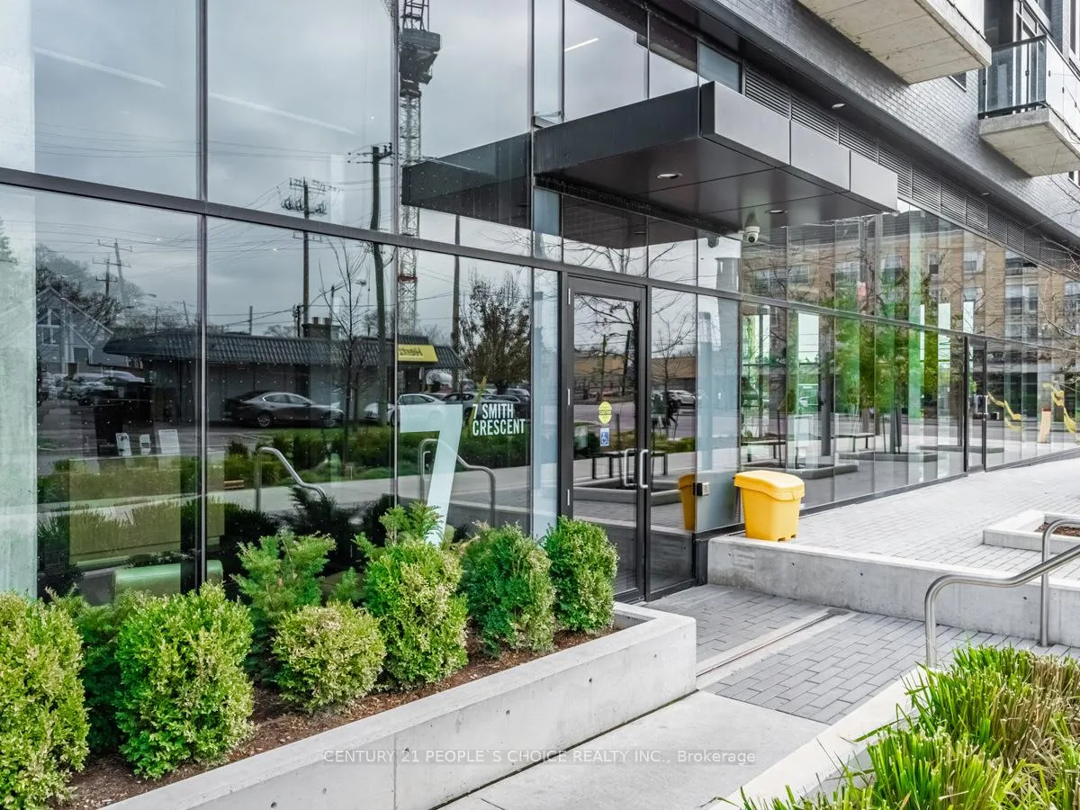 Photo 2 of Unit 523, 7 Smith Crescent, Etobicoke, Stonegate-Queensway — HOMEH