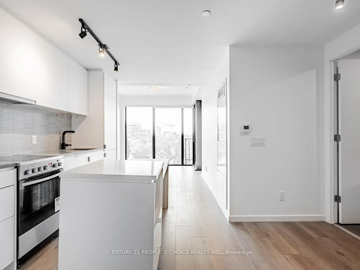 Photo 7 of Unit 523, 7 Smith Crescent, Etobicoke, Stonegate-Queensway — HOMEH