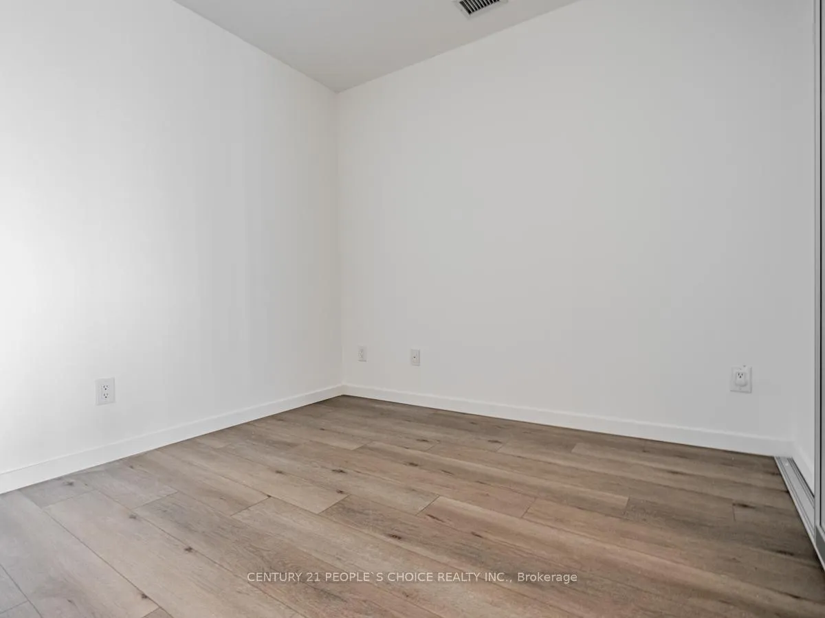 Photo 12 of Unit 523, 7 Smith Crescent, Etobicoke, Stonegate-Queensway — HOMEH