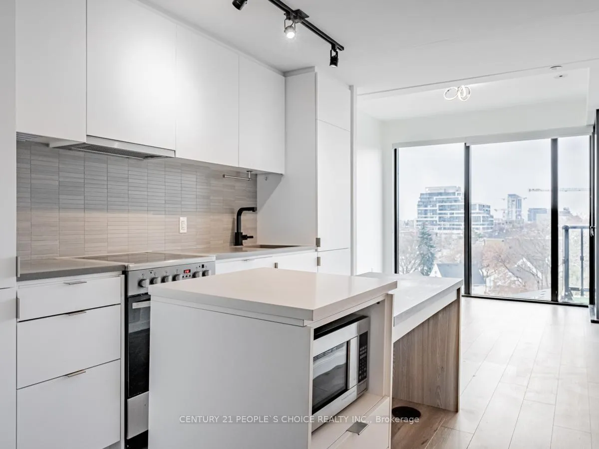 Photo 14 of Unit 523, 7 Smith Crescent, Etobicoke, Stonegate-Queensway — HOMEH