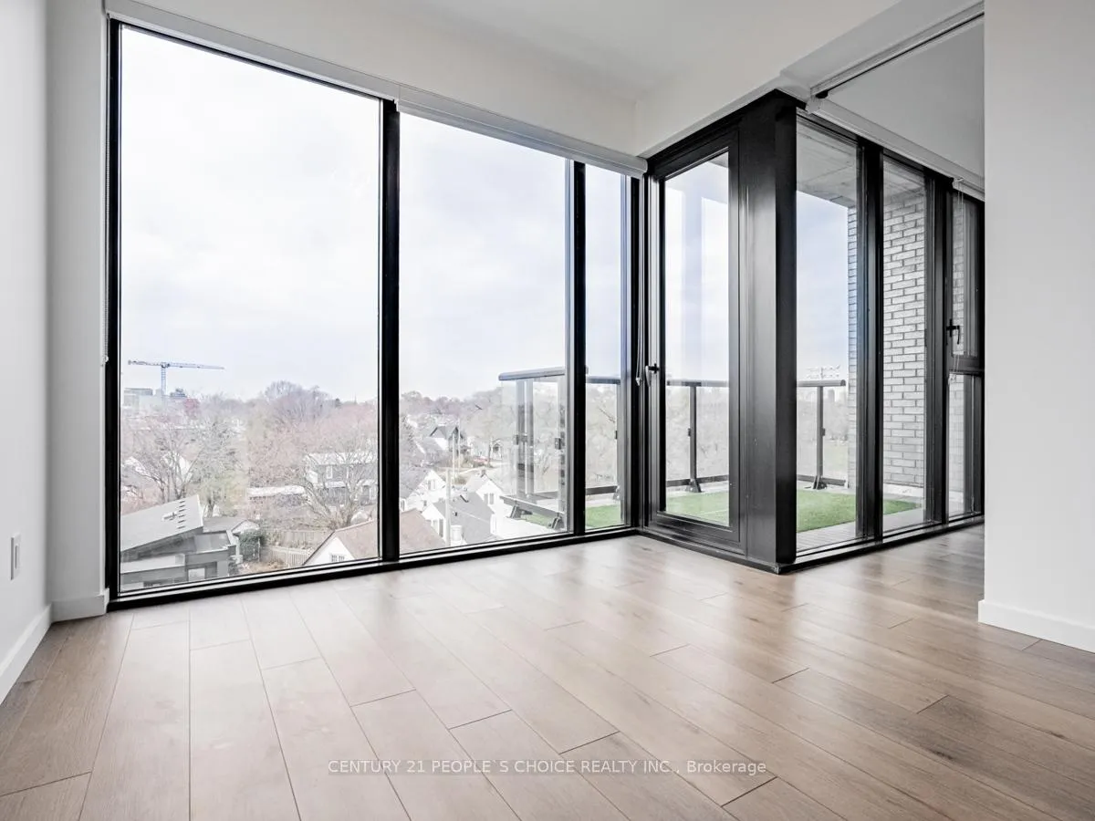 Photo 17 of Unit 523, 7 Smith Crescent, Etobicoke, Stonegate-Queensway — HOMEH