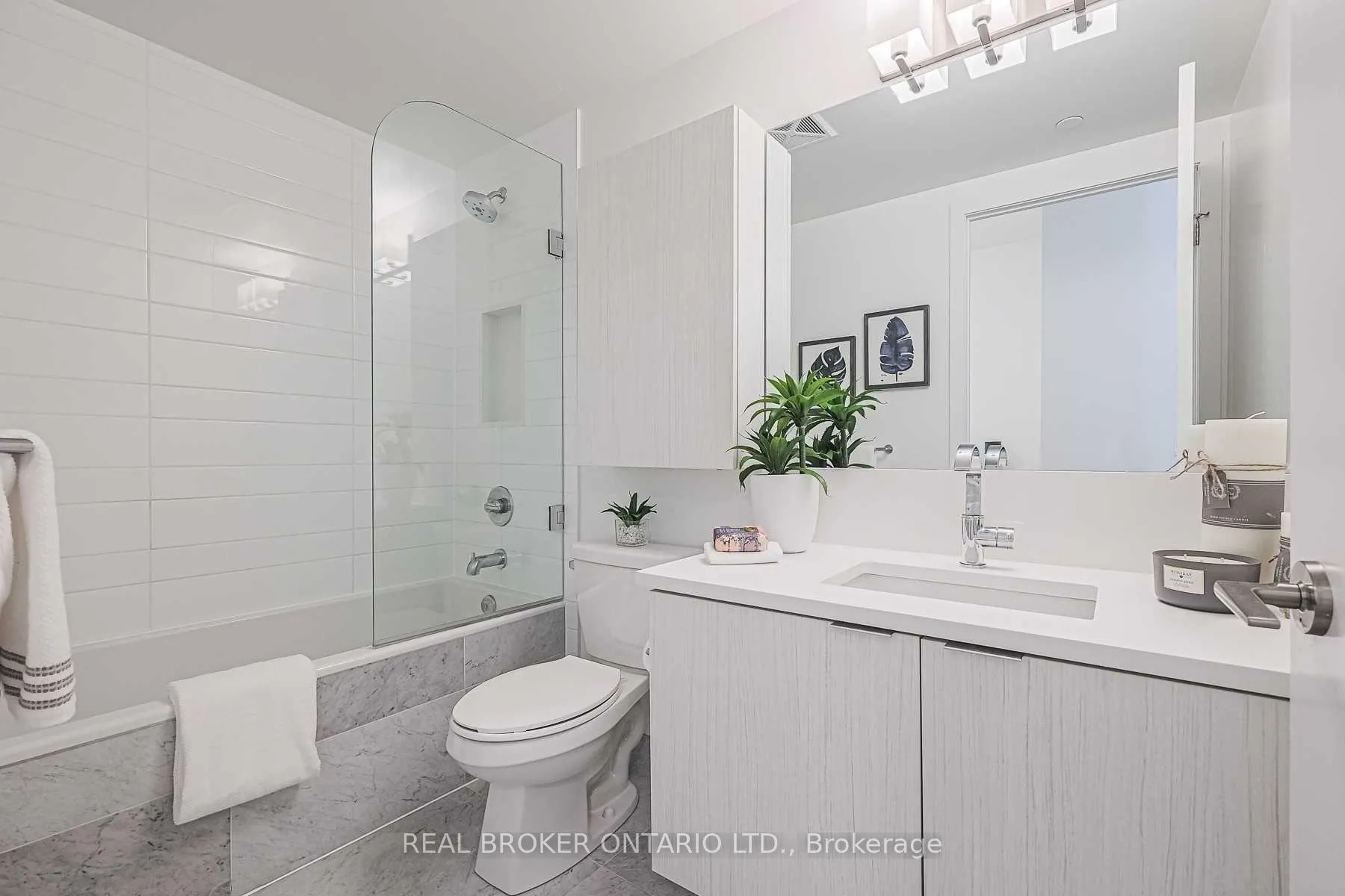 Photo 21 of Unit 617, 38 Iannuzzi Street, Toronto, Niagara — HOMEH