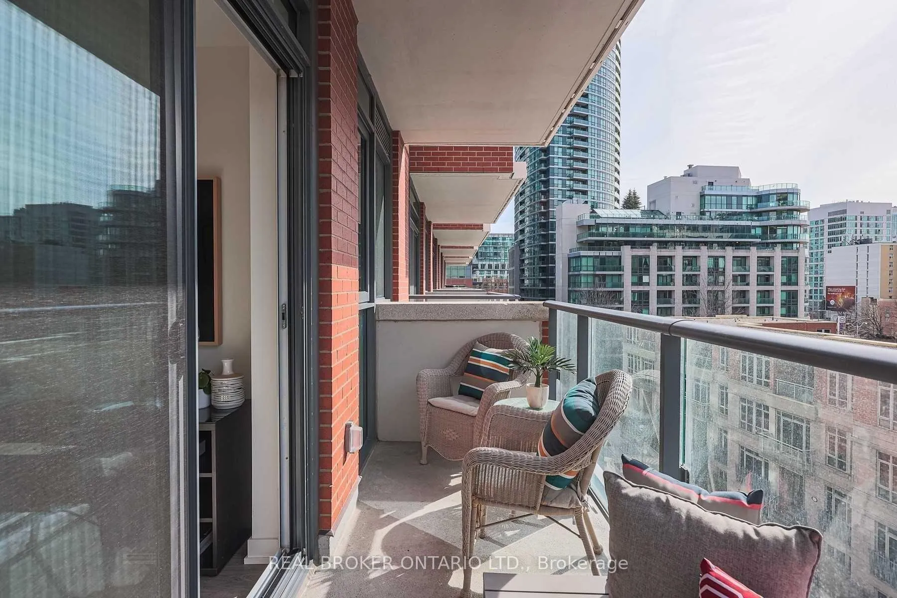 Photo 23 of Unit 617, 38 Iannuzzi Street, Toronto, Niagara — HOMEH