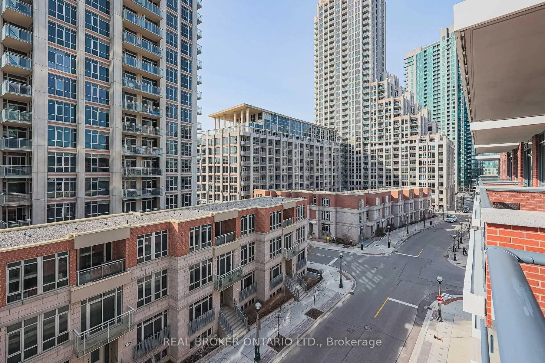 Photo 33 of Unit 617, 38 Iannuzzi Street, Toronto, Niagara — HOMEH