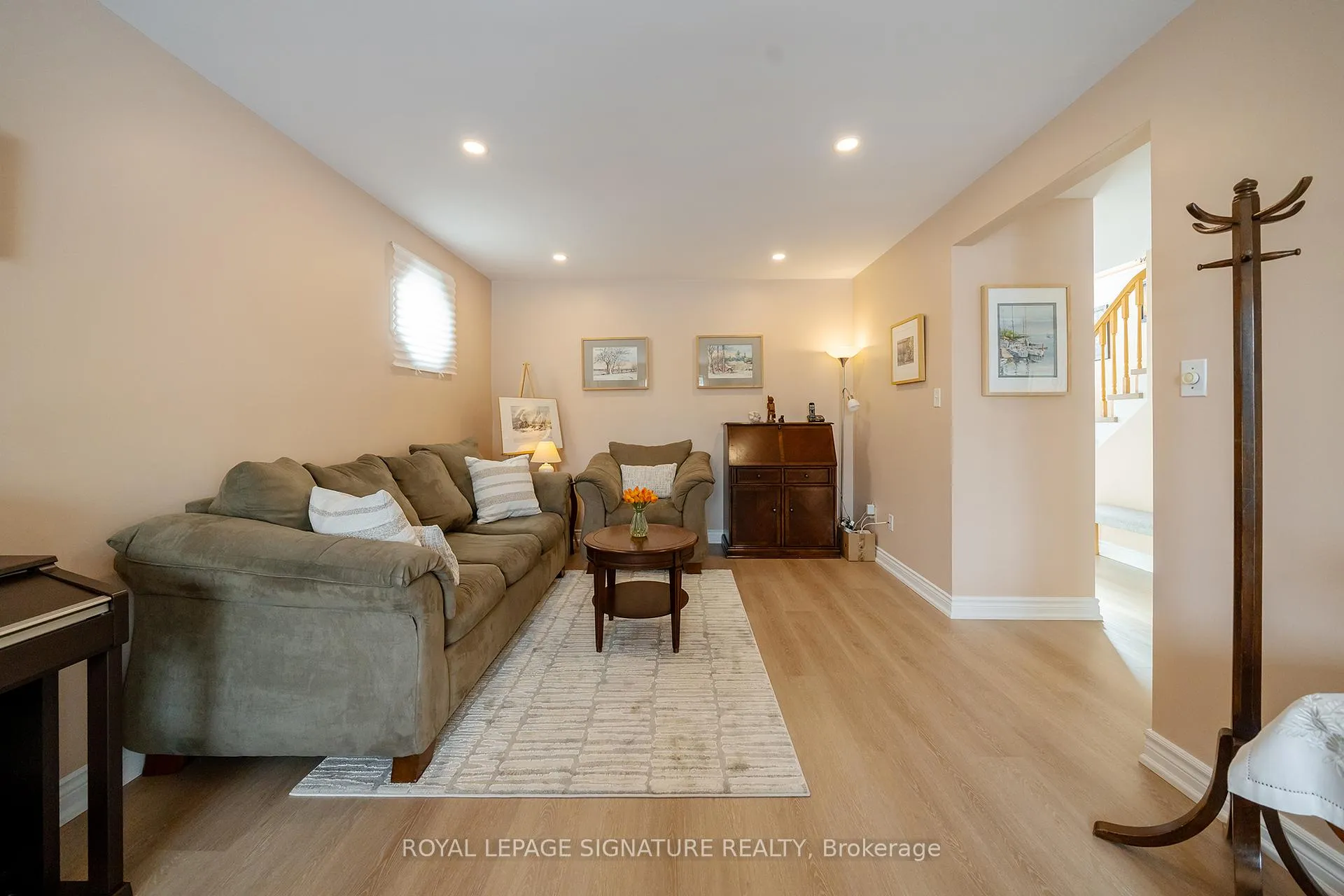 Photo 3 of 545 Drummerhill Crescent, Waterloo — HOMEH