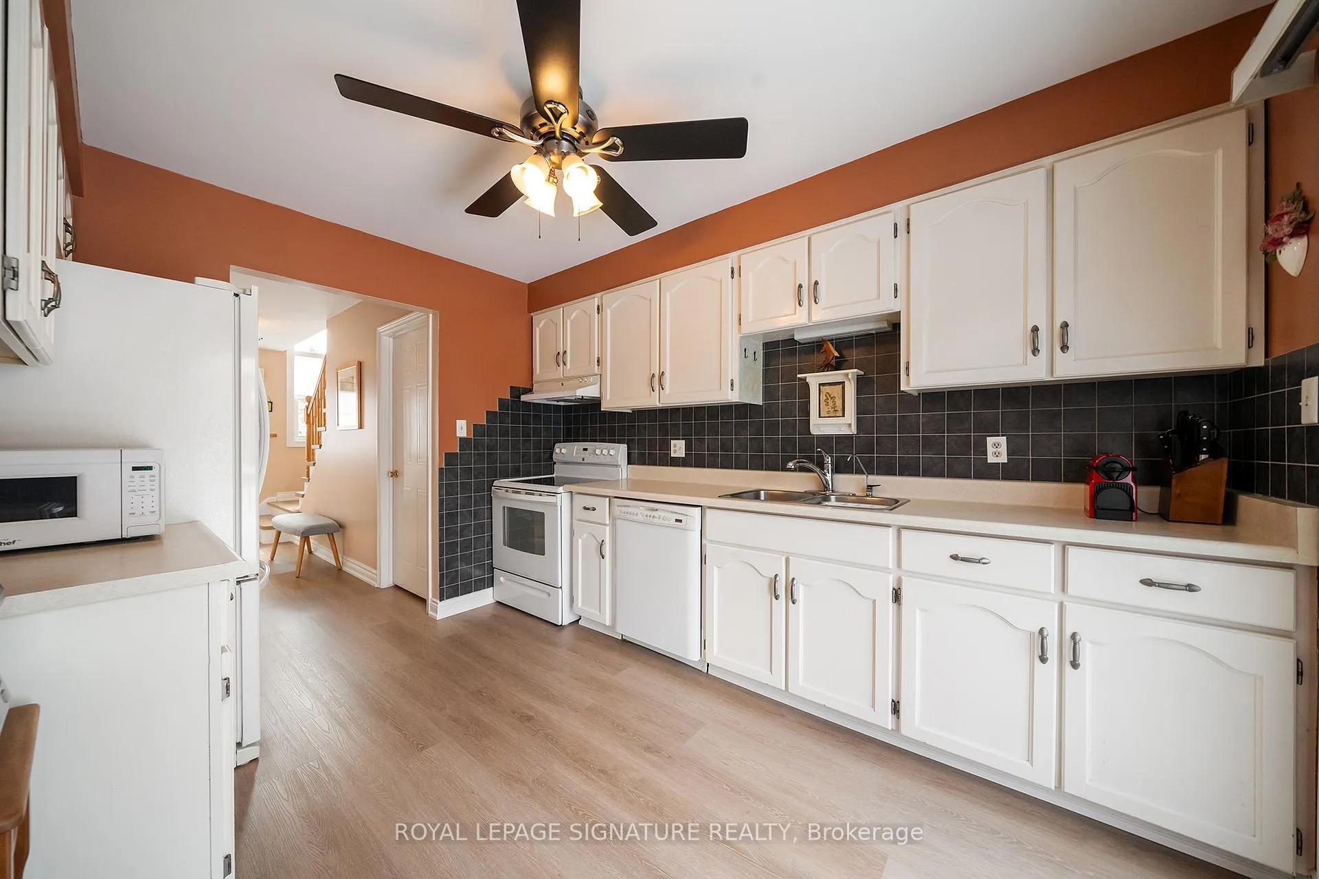 Photo 6 of 545 Drummerhill Crescent, Waterloo — HOMEH