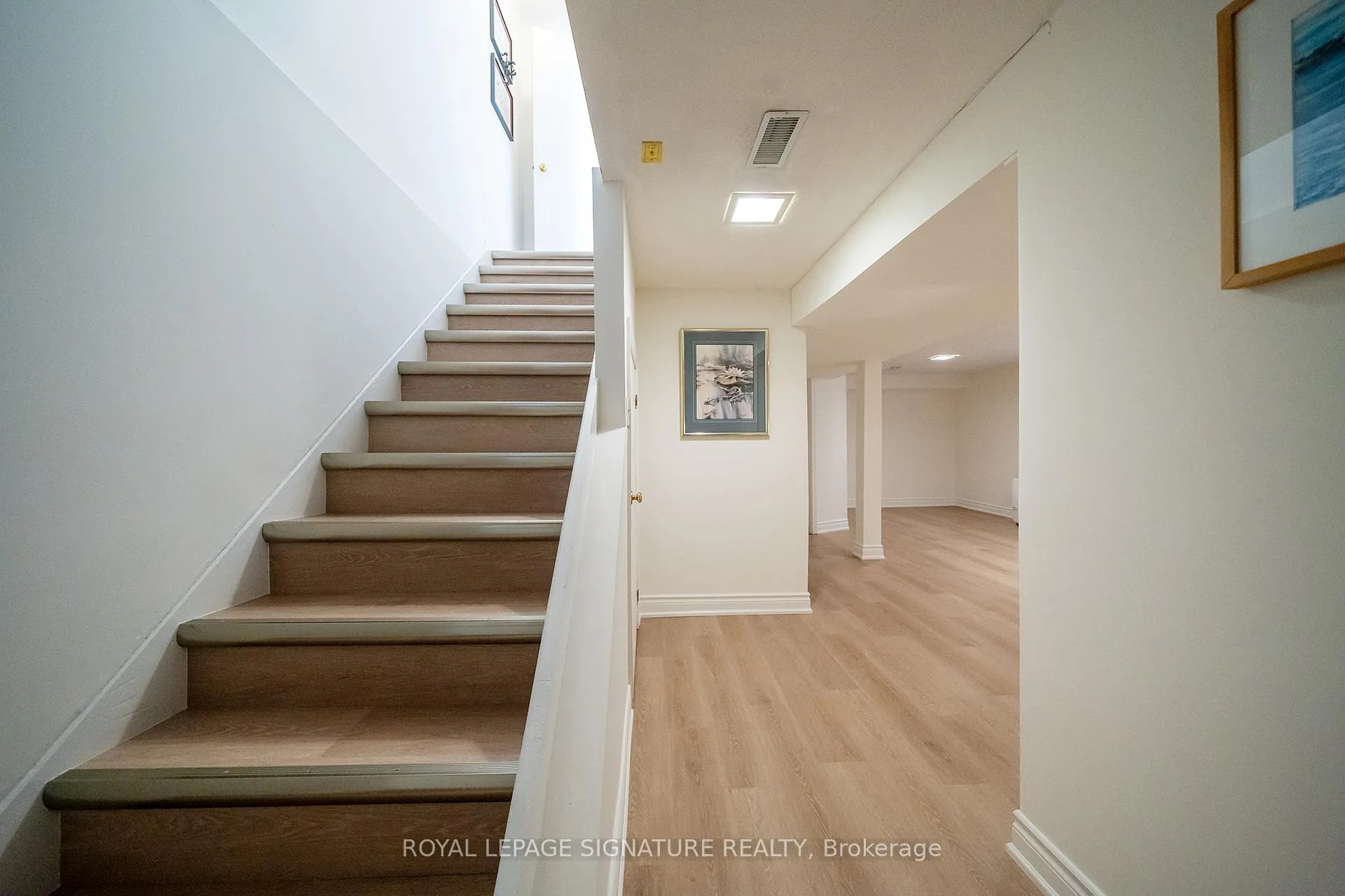 Photo 22 of 545 Drummerhill Crescent, Waterloo — HOMEH