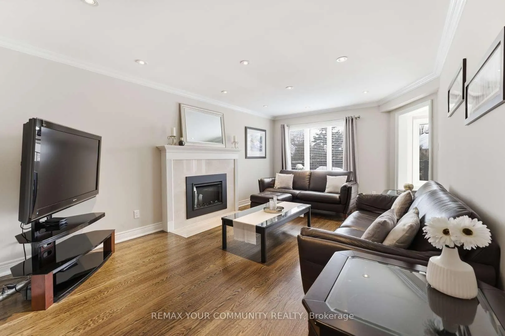 Photo 16 of 331 Kennedy Street W, Aurora, Aurora Highlands — HOMEH