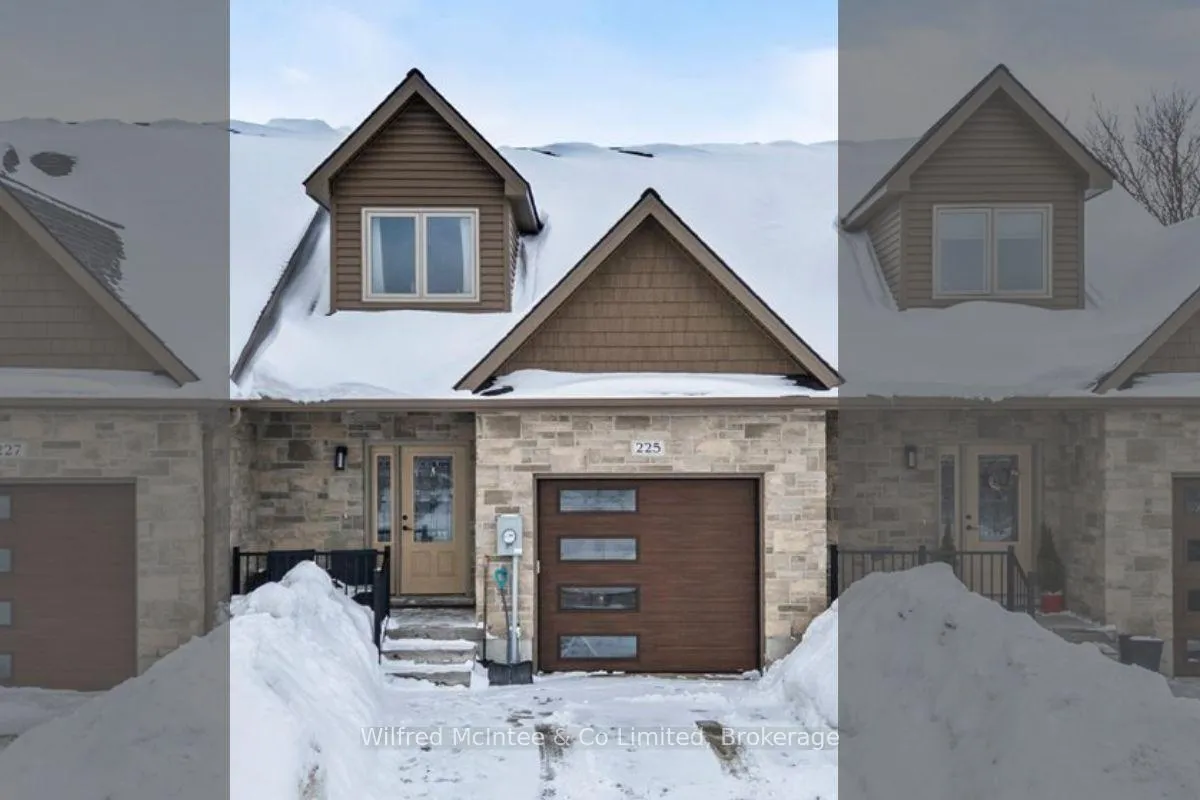 Photo of 225 Saugeen Street
