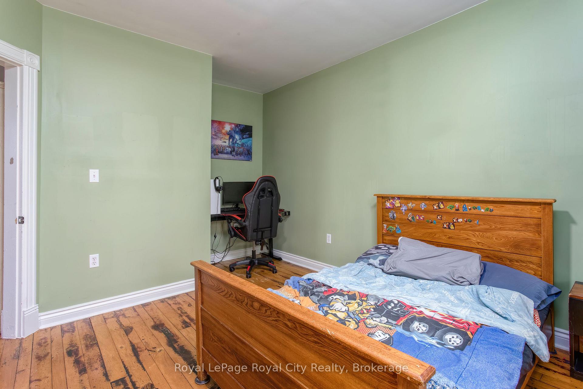 Photo 27 of 15 Catherine Street N, Mapleton, Rural Mapleton — HOMEH