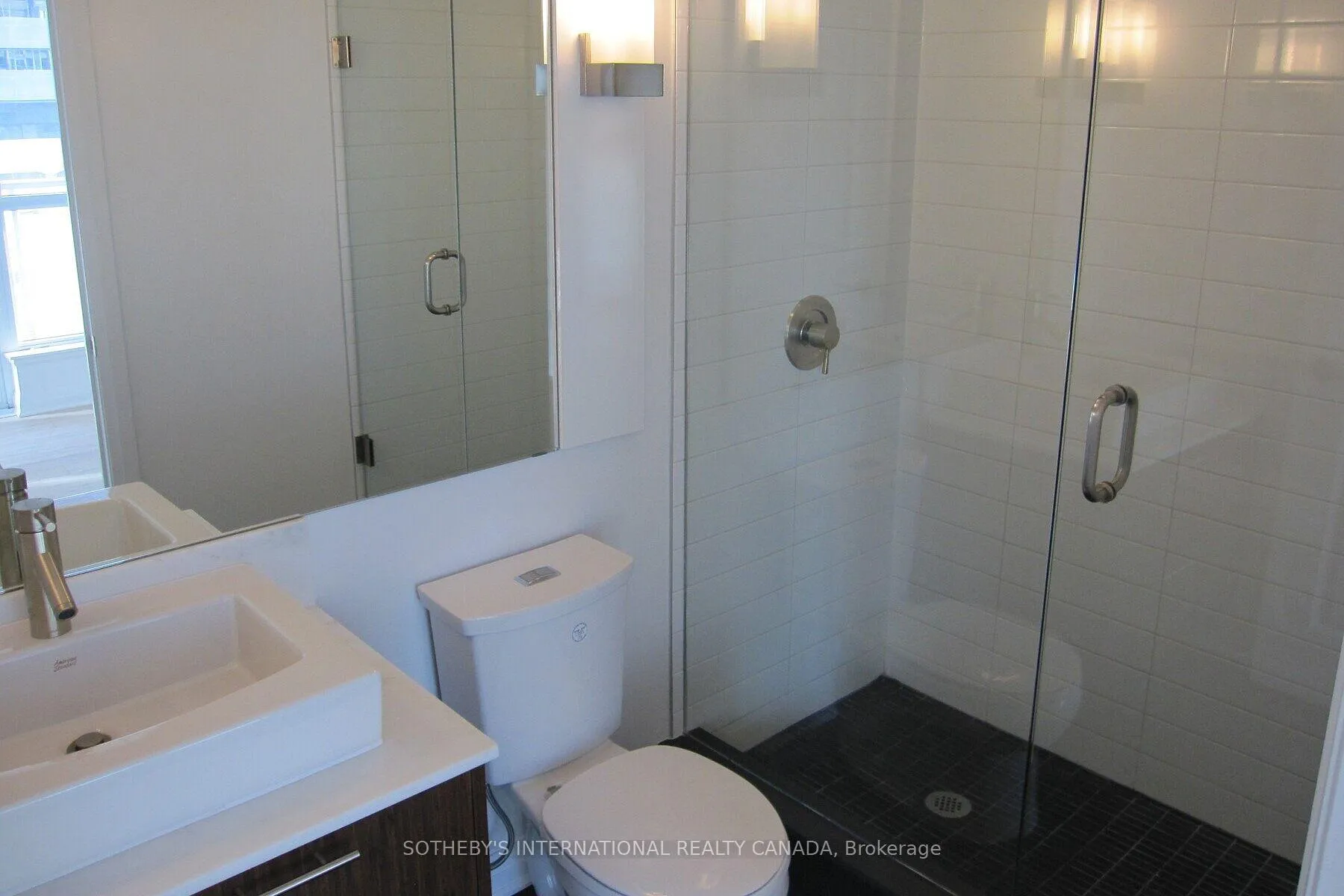 Photo 10 of Unit 1102, 8 Mercer Street, Toronto, Waterfront Communities — HOMEH