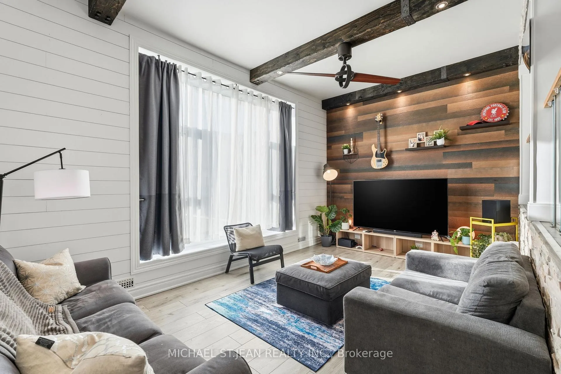 Photo 5 of Unit 43, 23 Watsons Lane, Hamilton, Dundas — HOMEH