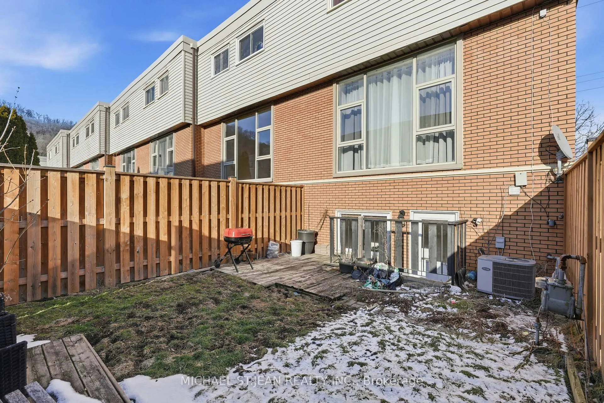 Photo 33 of Unit 43, 23 Watsons Lane, Hamilton, Dundas — HOMEH