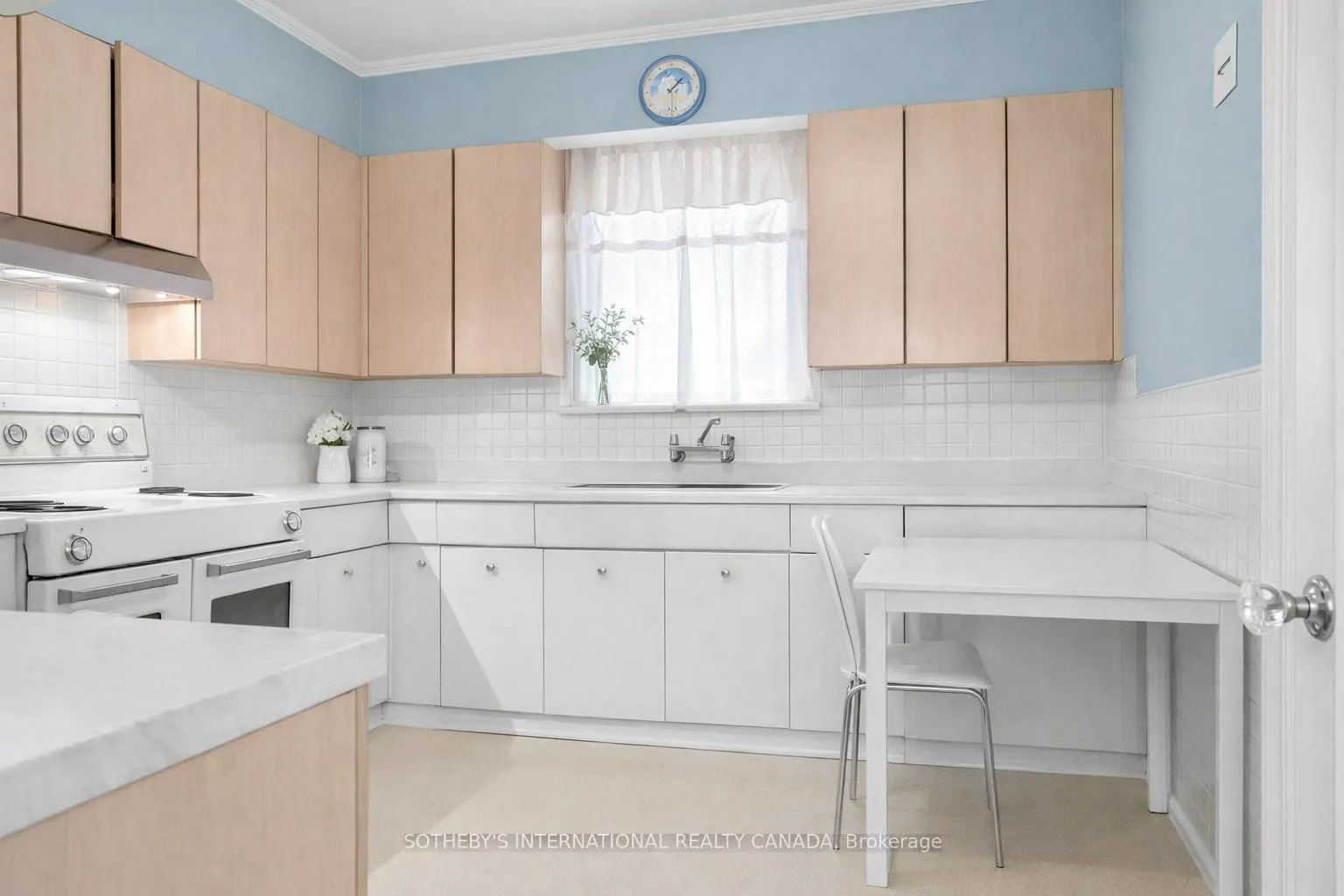 Photo 14 of 10 Gardiner Road, Toronto, Forest Hill South — HOMEH