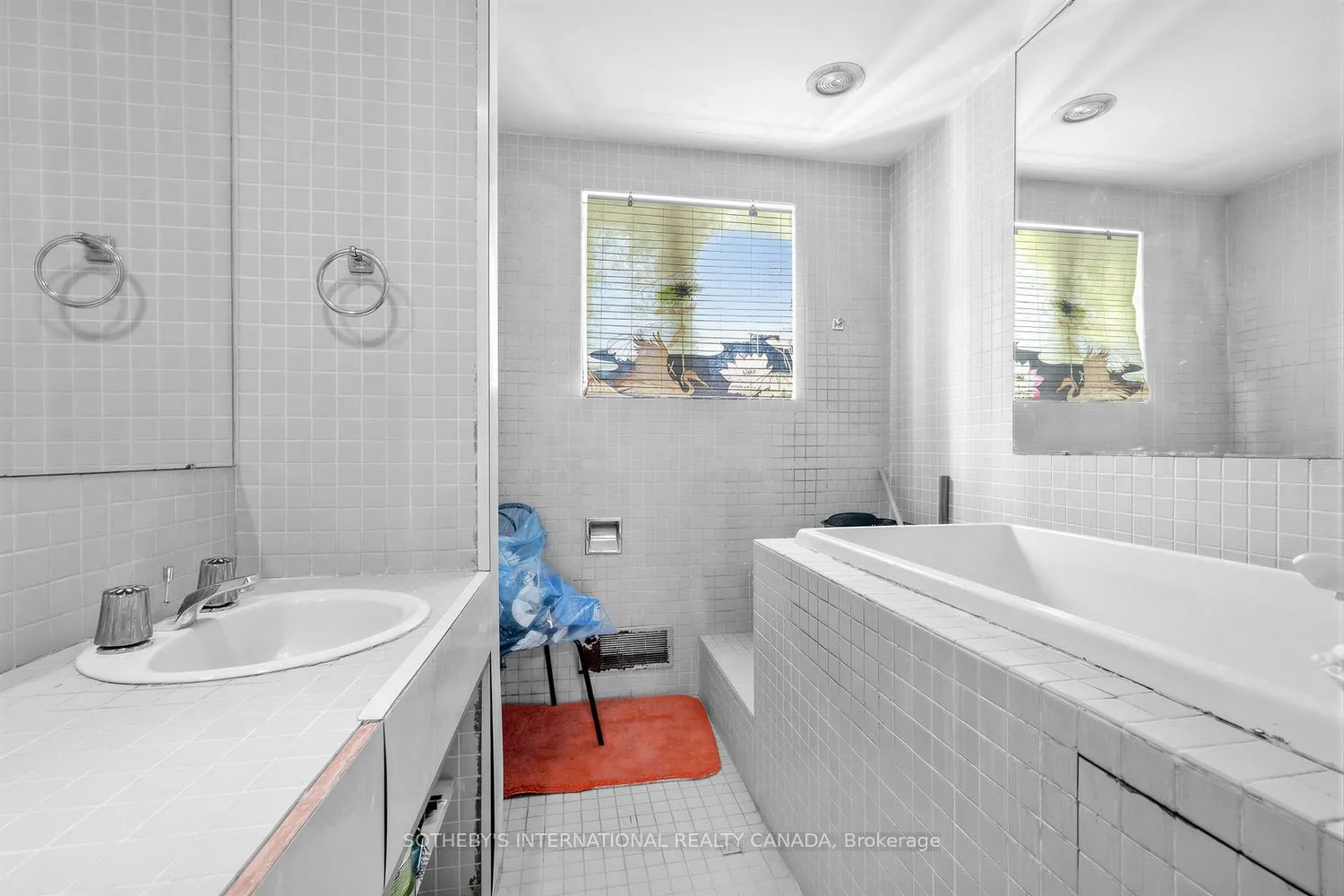 Photo 20 of 10 Gardiner Road, Toronto, Forest Hill South — HOMEH