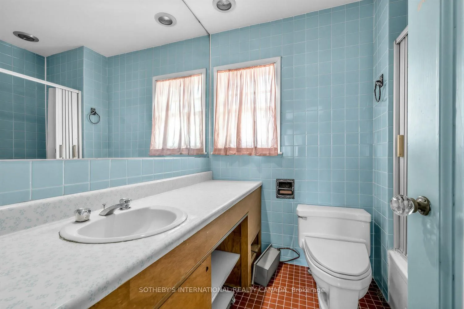 Photo 23 of 10 Gardiner Road, Toronto, Forest Hill South — HOMEH