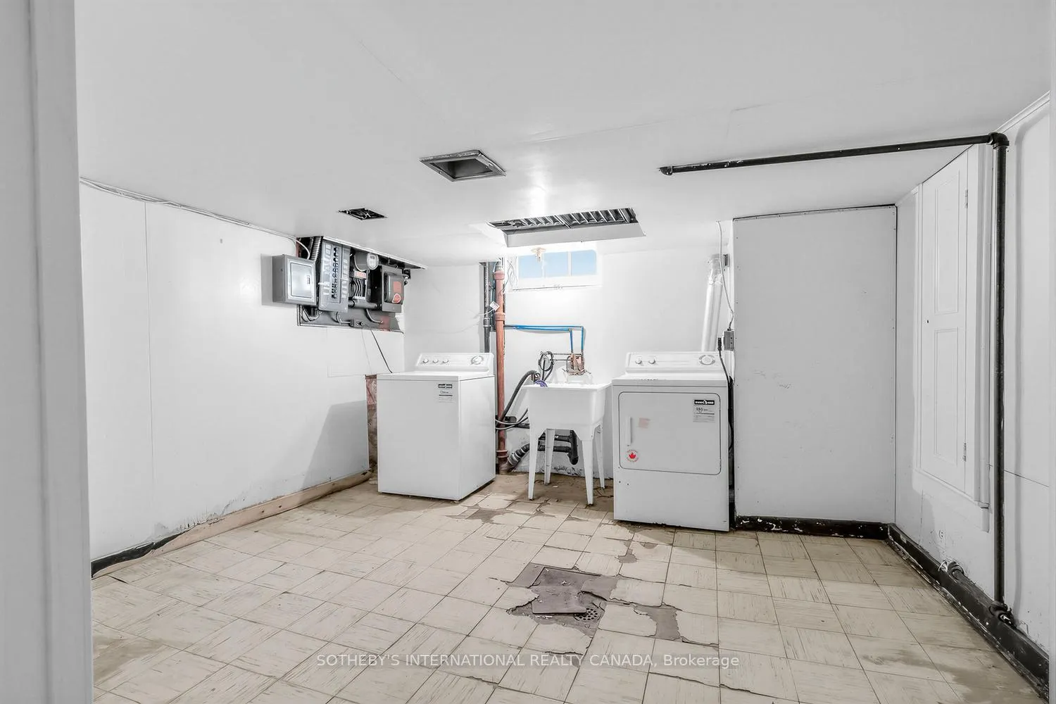 Photo 29 of 10 Gardiner Road, Toronto, Forest Hill South — HOMEH
