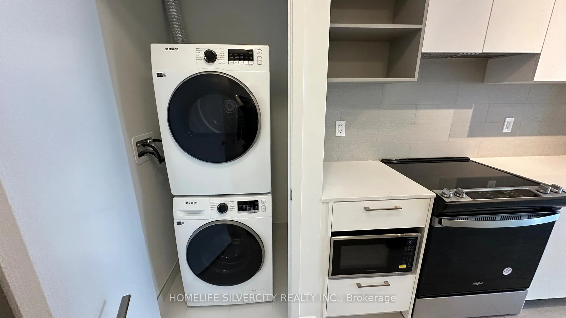 Photo 4 of Unit 718, 260 Malta Avenue, Brampton, Fletcher's Creek South — HOMEH