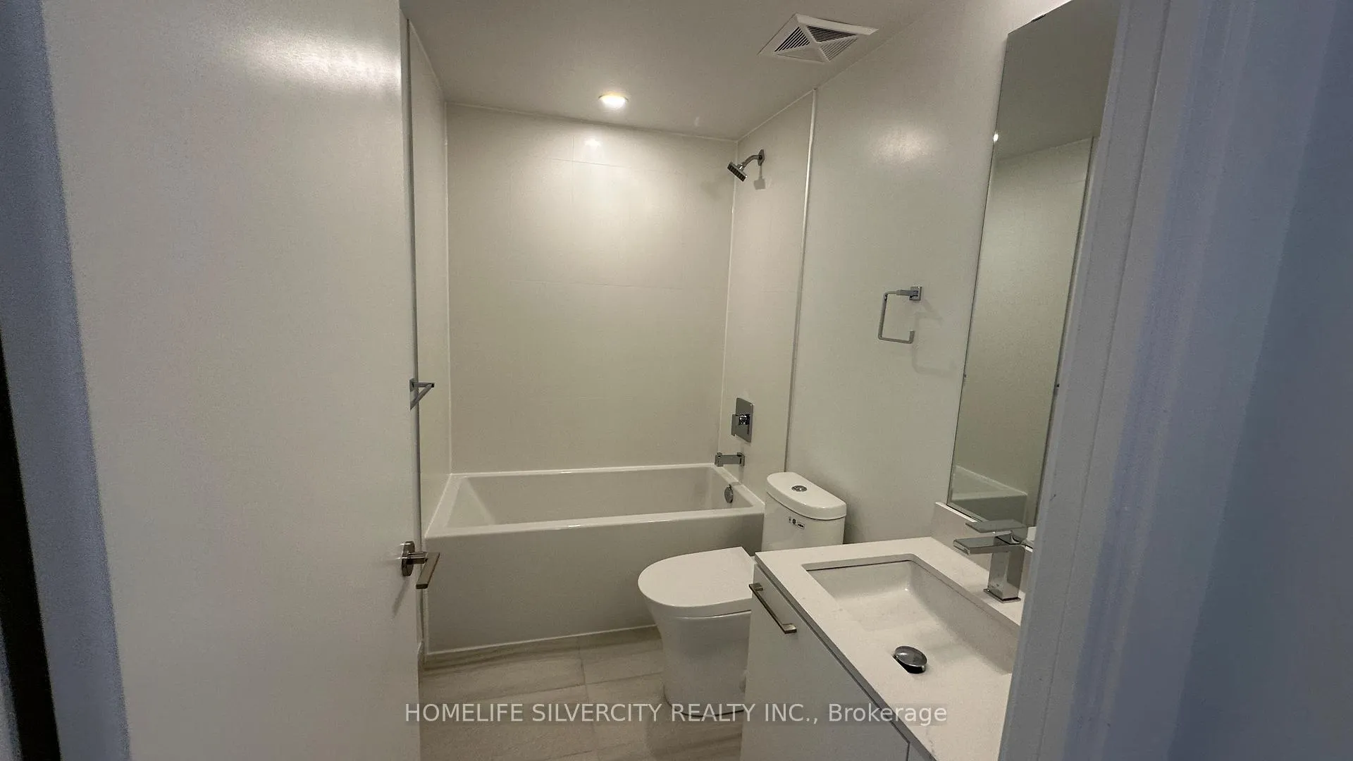 Photo 8 of Unit 718, 260 Malta Avenue, Brampton, Fletcher's Creek South — HOMEH