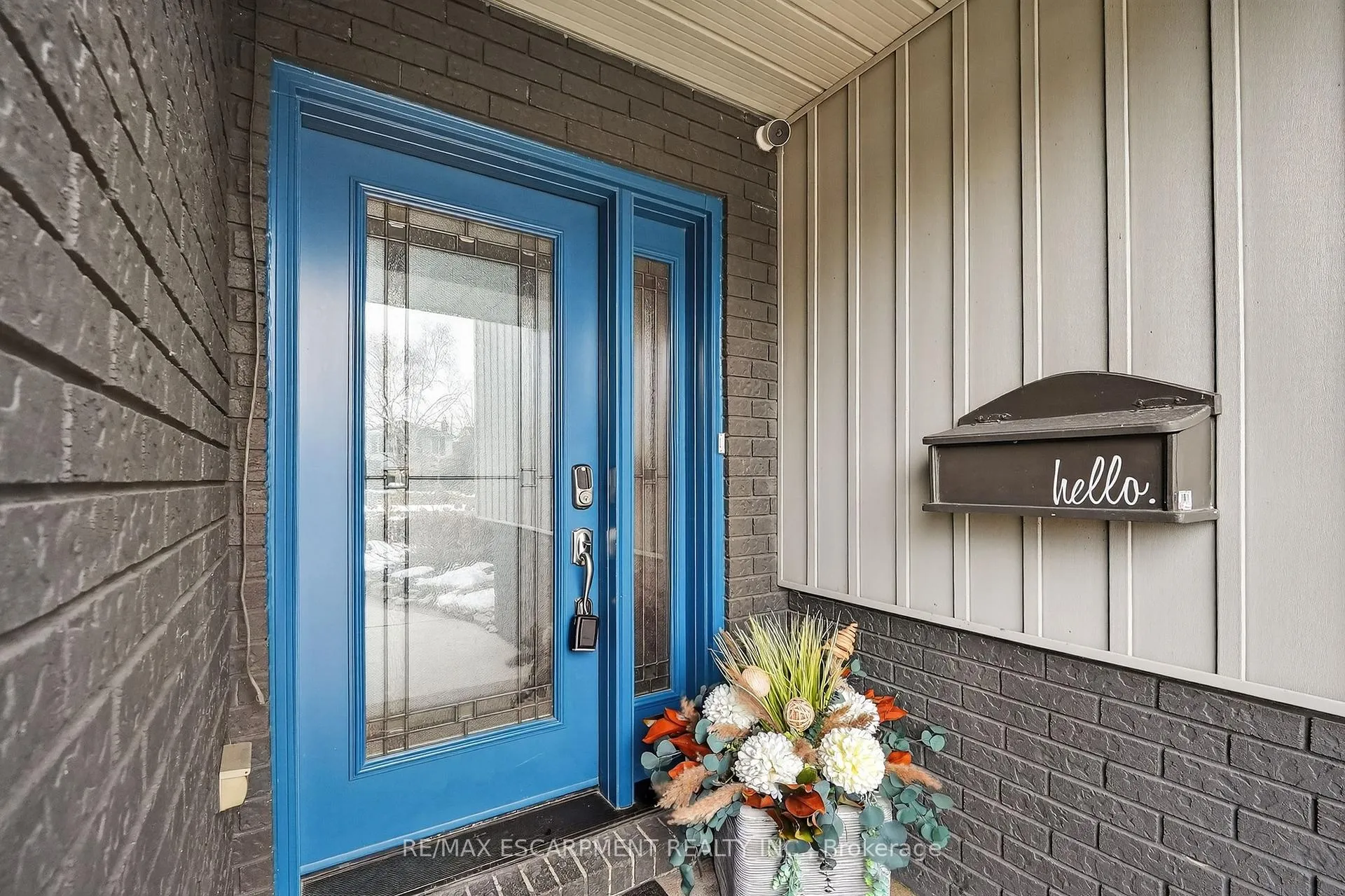 Photo 2 of 16 Samuel Road, Grimsby, Grimsby Beach — HOMEH