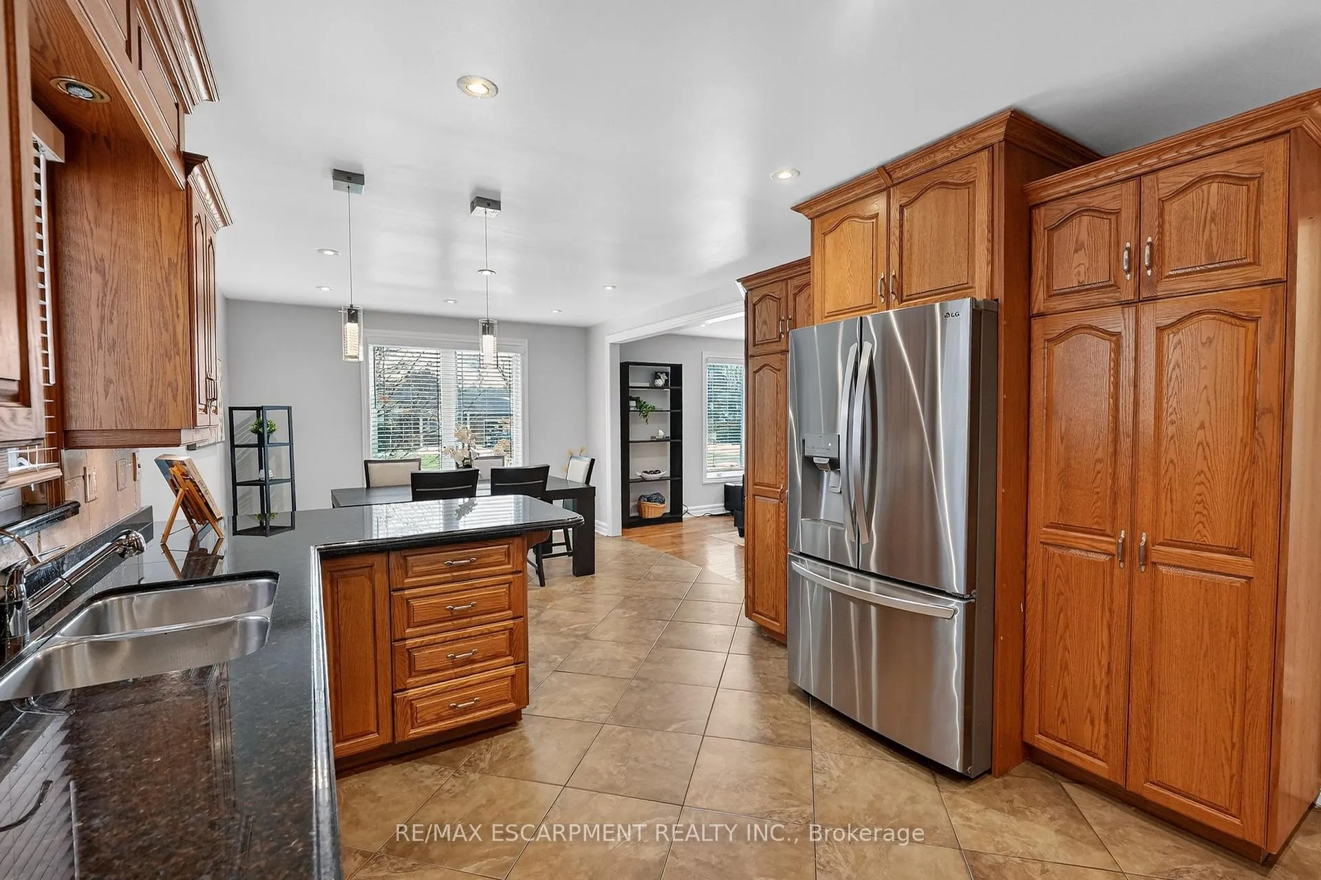 Photo 9 of 16 Samuel Road, Grimsby, Grimsby Beach — HOMEH