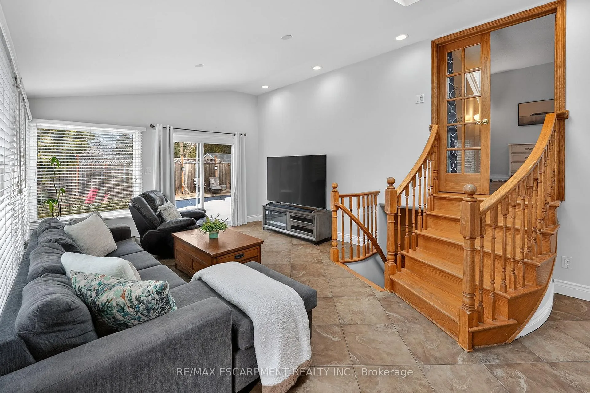 Photo 16 of 16 Samuel Road, Grimsby, Grimsby Beach — HOMEH
