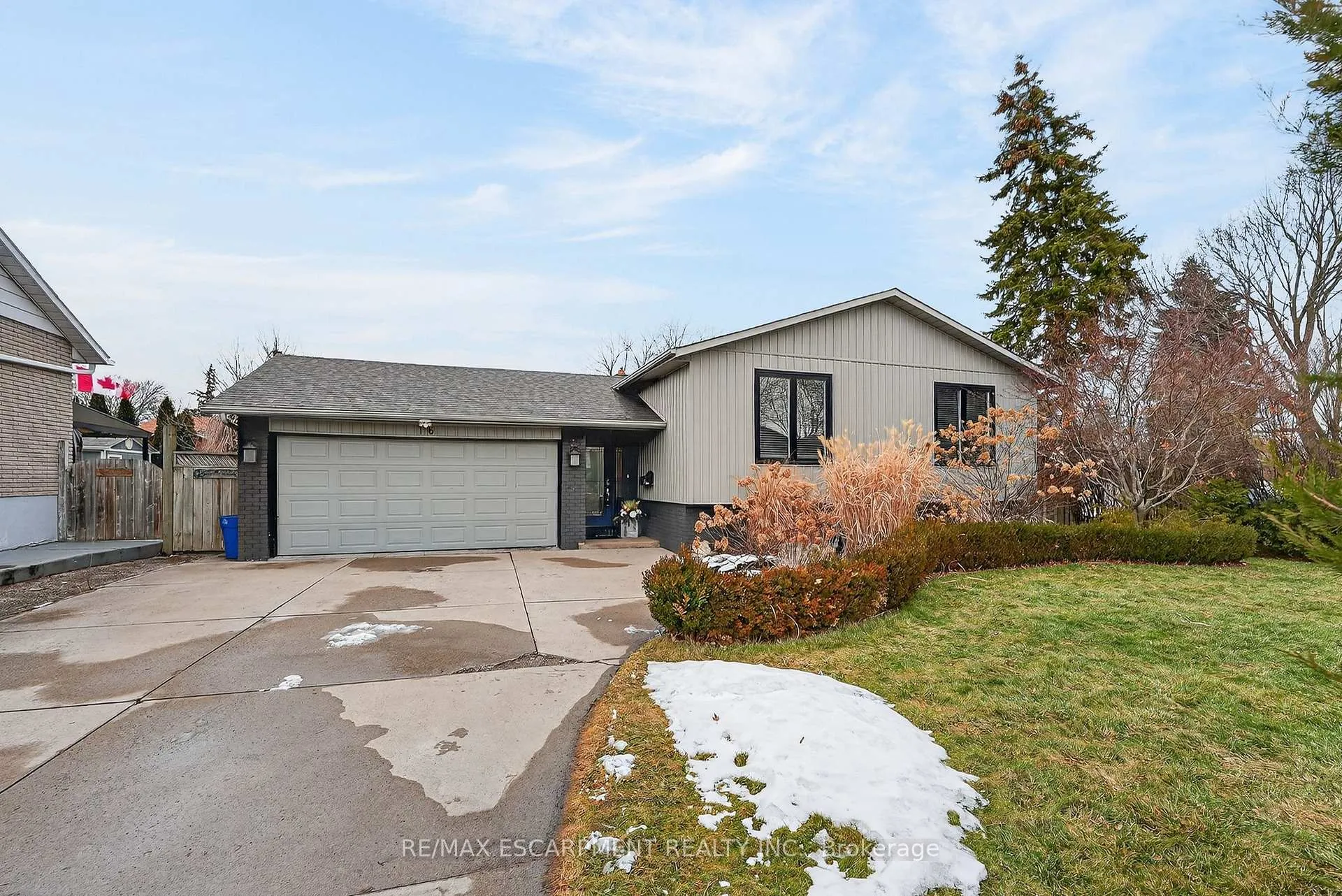 Photo 30 of 16 Samuel Road, Grimsby, Grimsby Beach — HOMEH