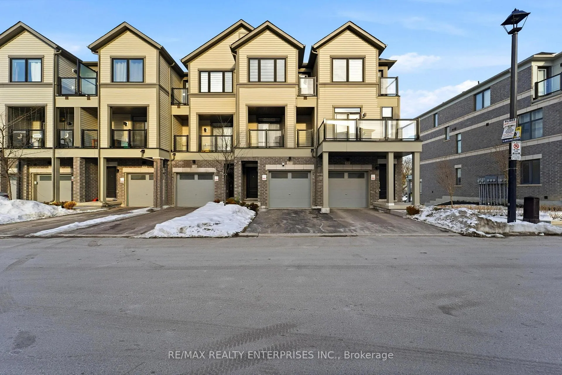 Photo 1 of Unit Upper, 414 Okanagan Path, Oshawa, Donevan — HOMEH