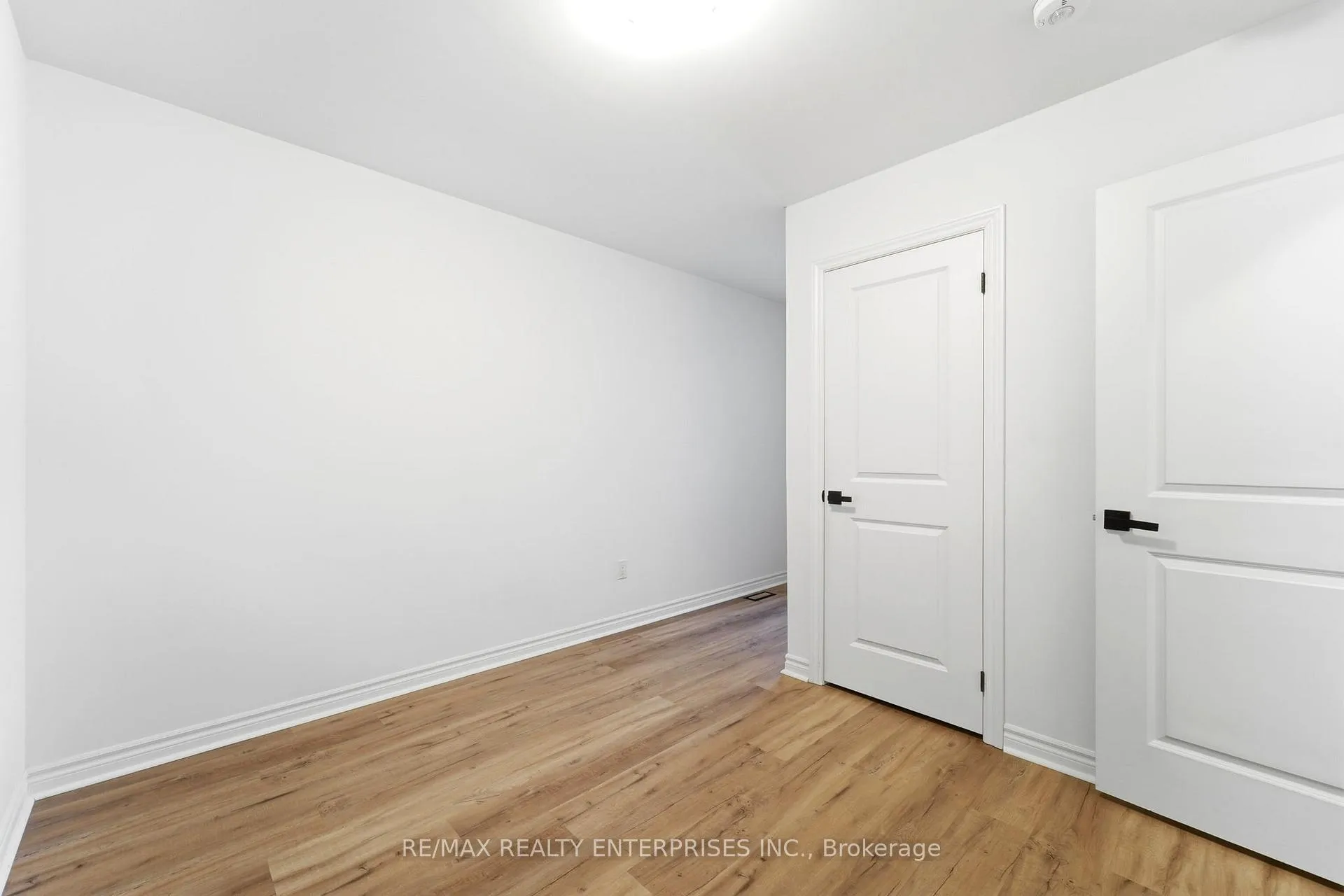 Photo 18 of Unit Upper, 414 Okanagan Path, Oshawa, Donevan — HOMEH