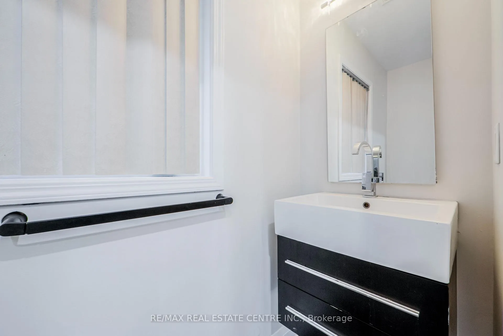 Photo 14 of 299 Dymott Avenue, Milton, Harrison — HOMEH