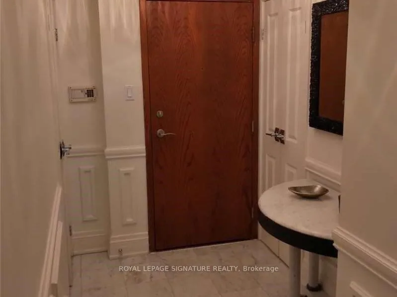 Photo 2 of Unit 1810, 10 Queens Quay W, Toronto, Waterfront Communities — HOMEH