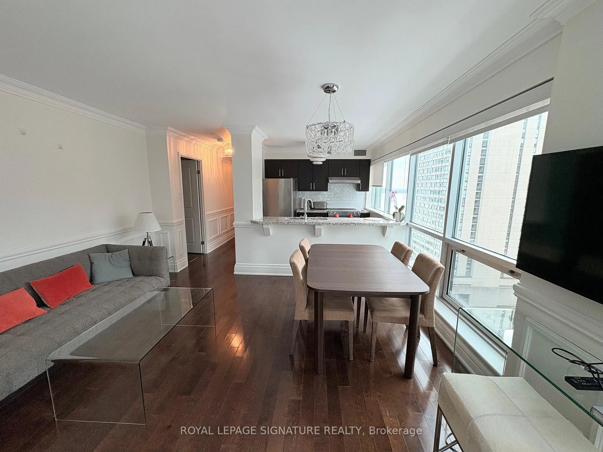 Photo 4 of Unit 1810, 10 Queens Quay W, Toronto, Waterfront Communities — HOMEH