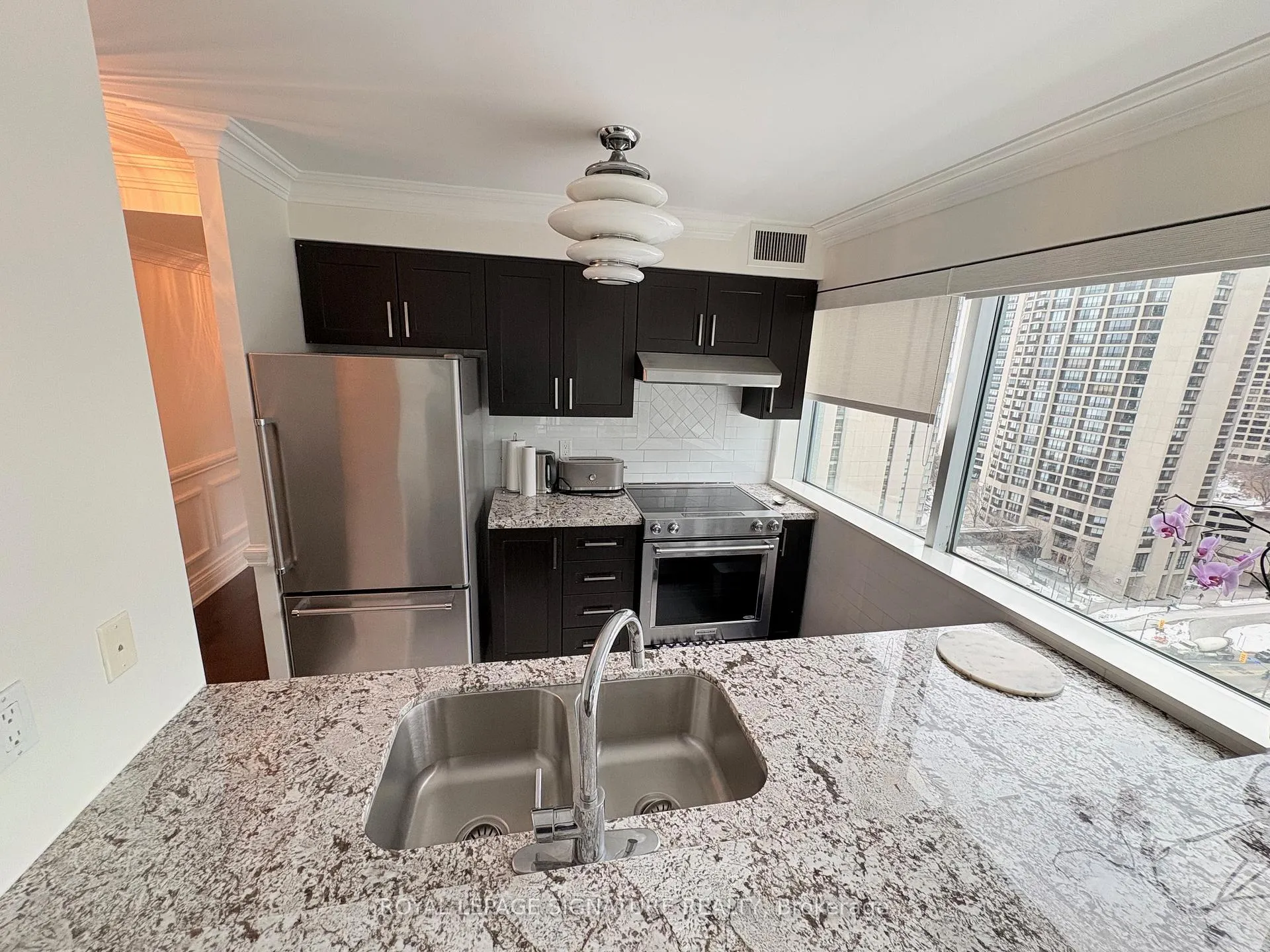 Photo 6 of Unit 1810, 10 Queens Quay W, Toronto, Waterfront Communities — HOMEH