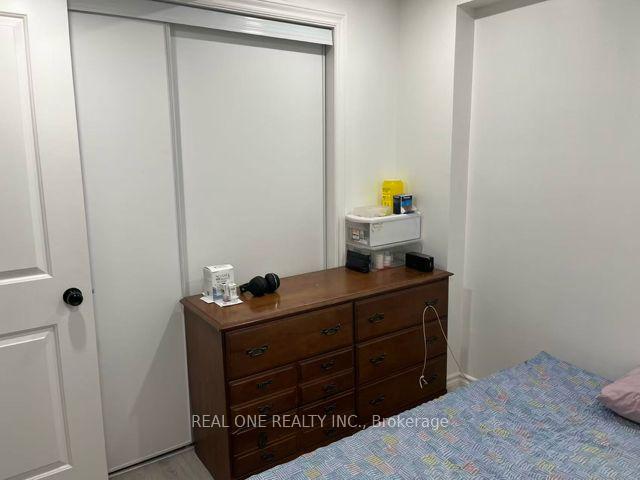 Photo 4 of 238 (Basment) Doubtfire Crescent, Markham, Middlefield — HOMEH