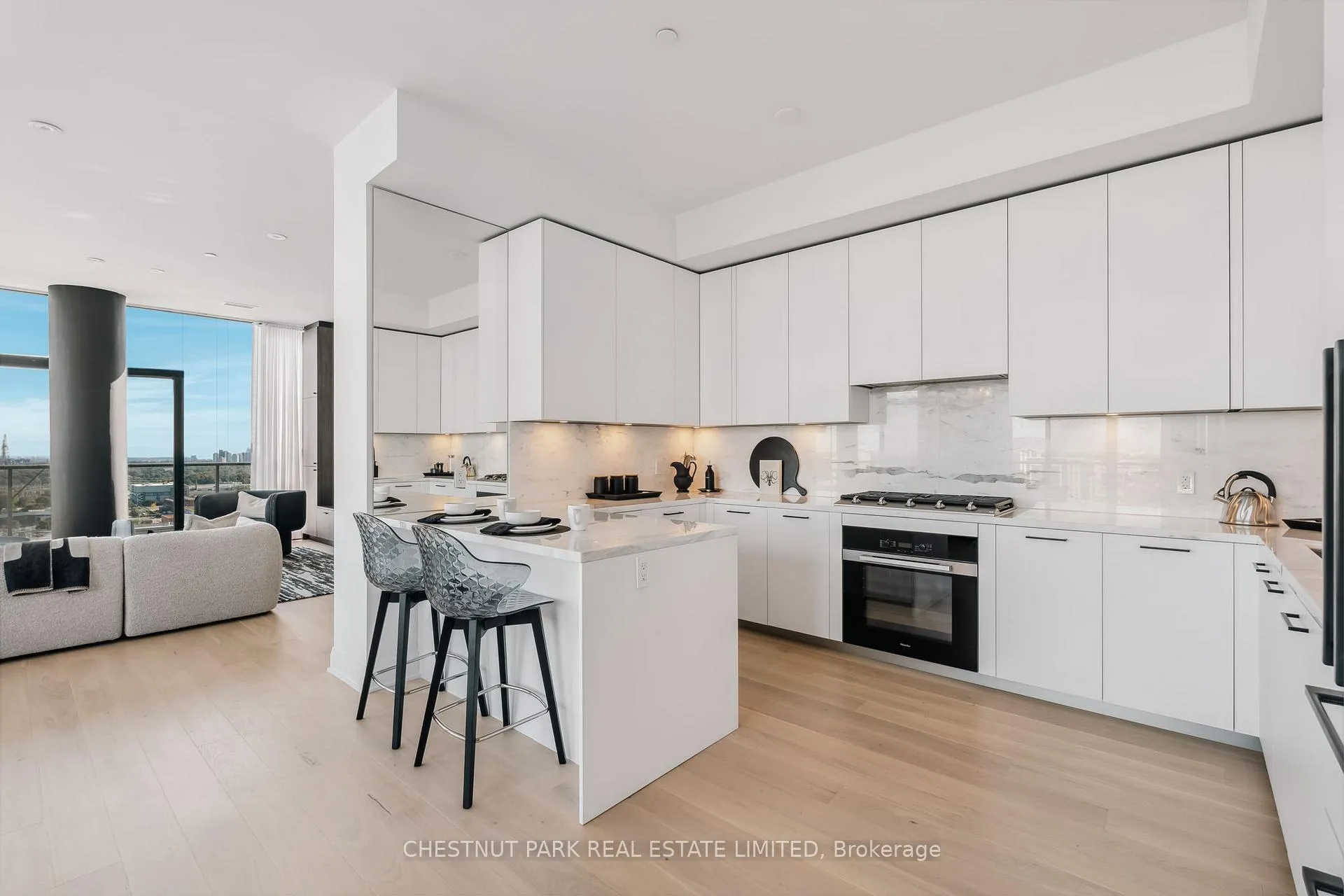 Photo 14 of Unit UPH01, 33 Frederick Todd Way, Toronto, Thorncliffe Park — HOMEH