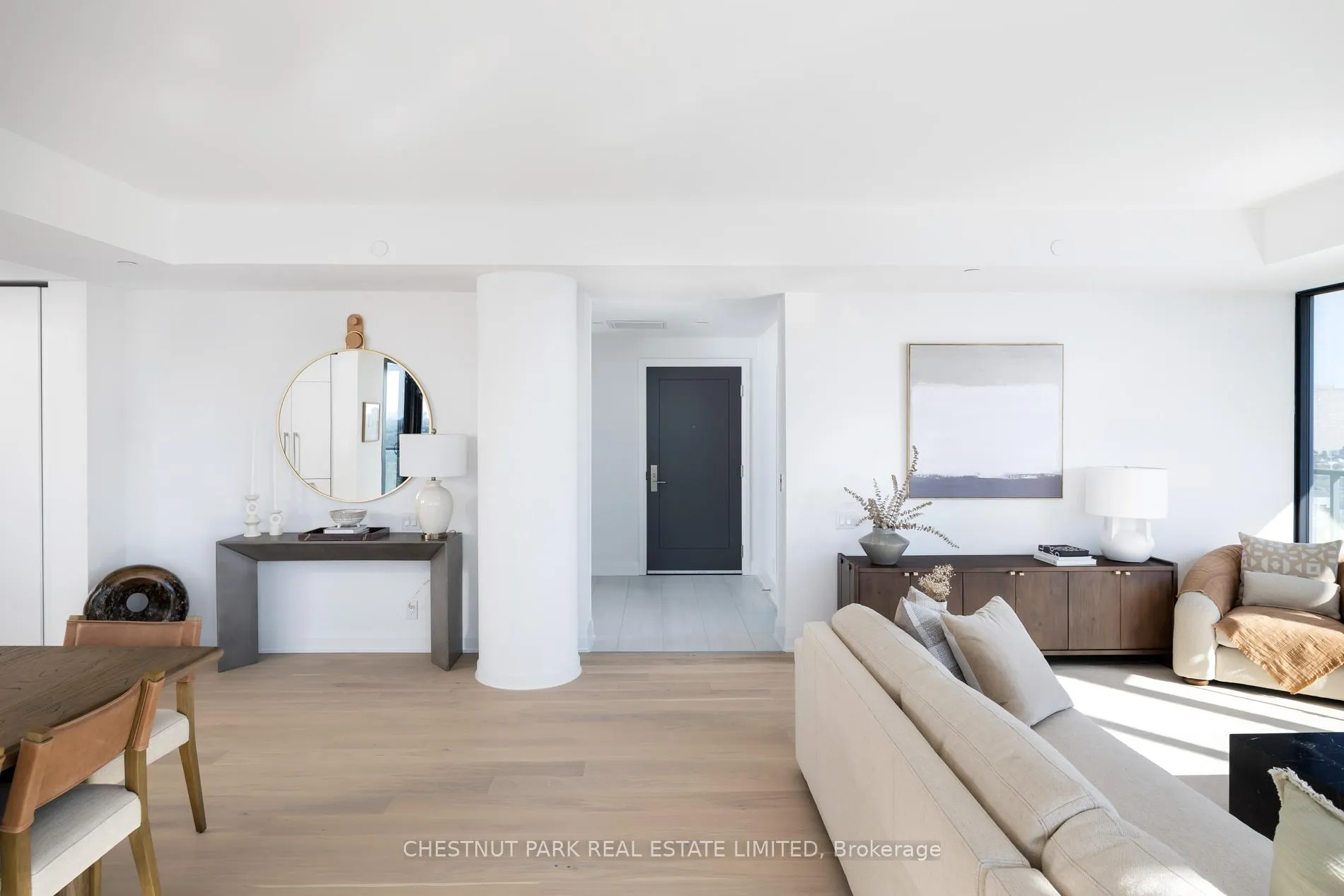 Photo 5 of Unit 1702, 33 Frederick Todd Way, Toronto, Thorncliffe Park — HOMEH
