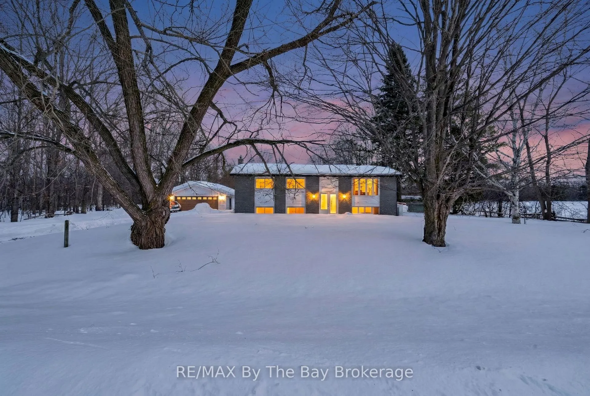 Photo 1 of 1781 Klondike Park Road, Wasaga Beach — HOMEH