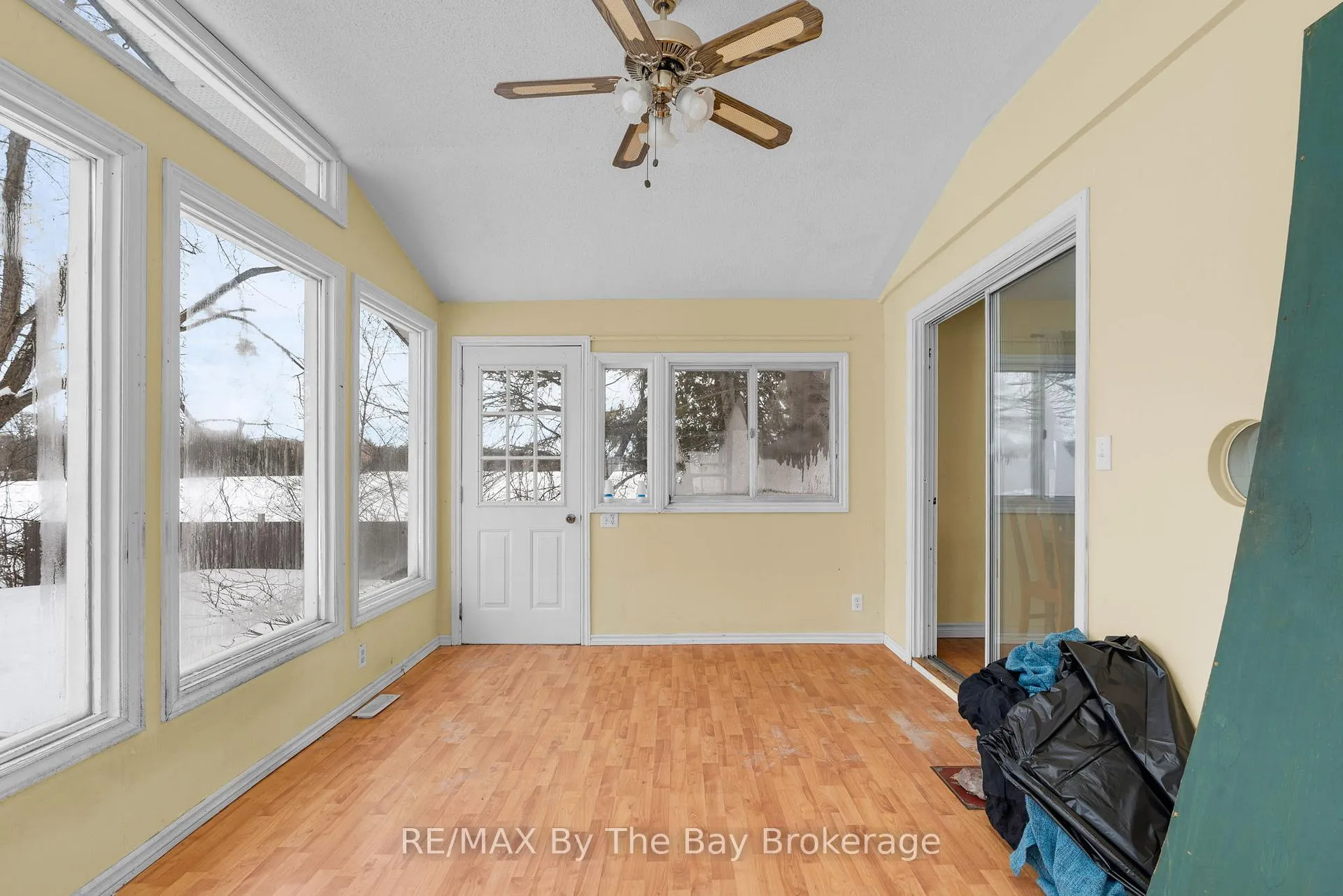 Photo 13 of 1781 Klondike Park Road, Wasaga Beach — HOMEH