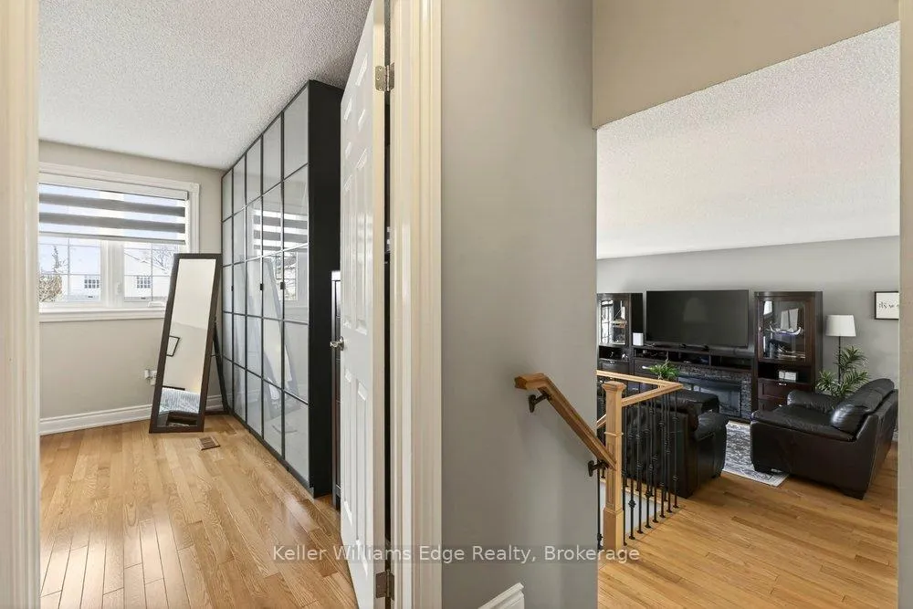 Photo 20 of 2152 Cleaver Avenue, Burlington, Headon — HOMEH