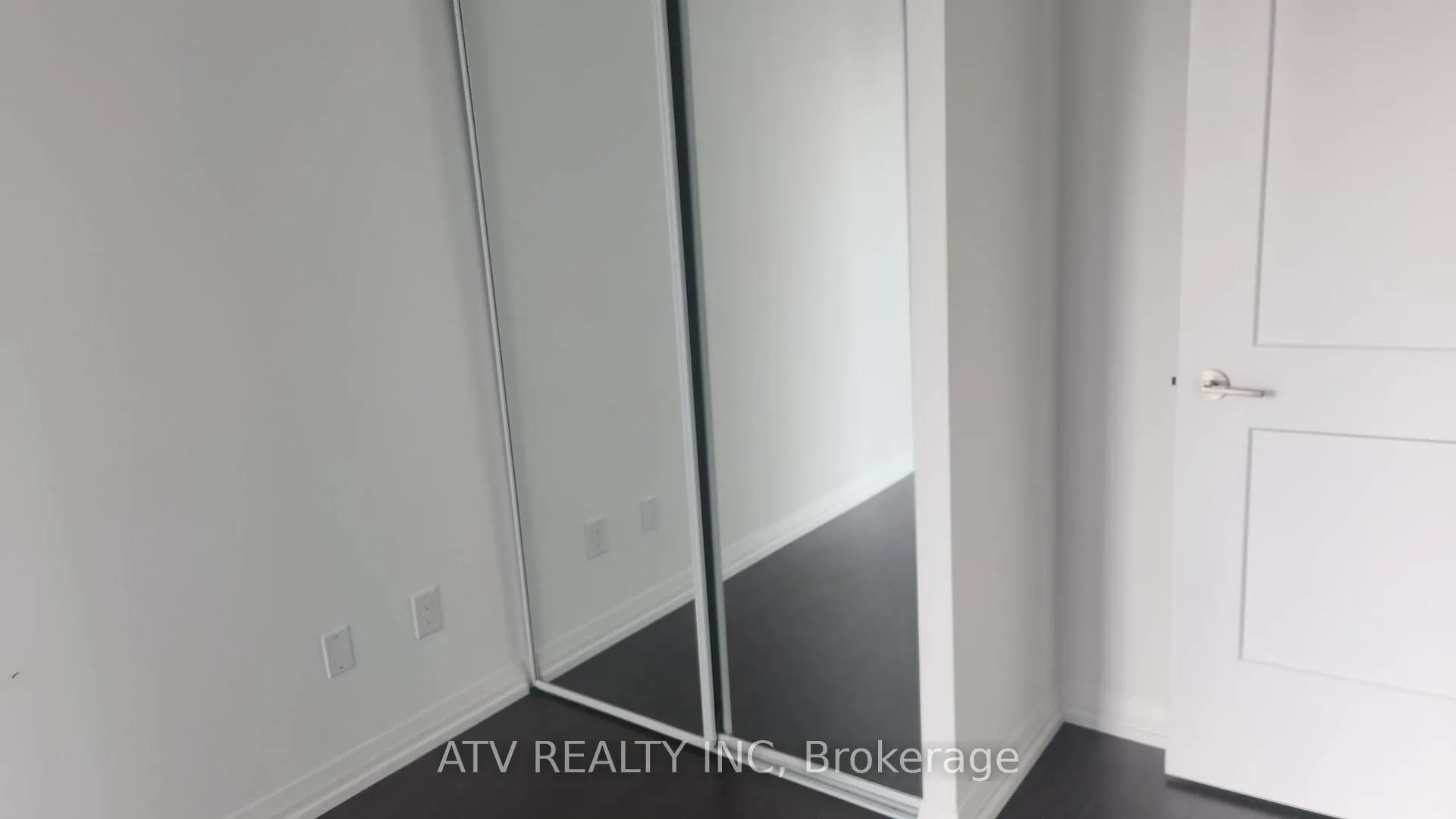 Photo 21 of Unit 4822, 28 Widmer Street, Toronto, Waterfront Communities — HOMEH