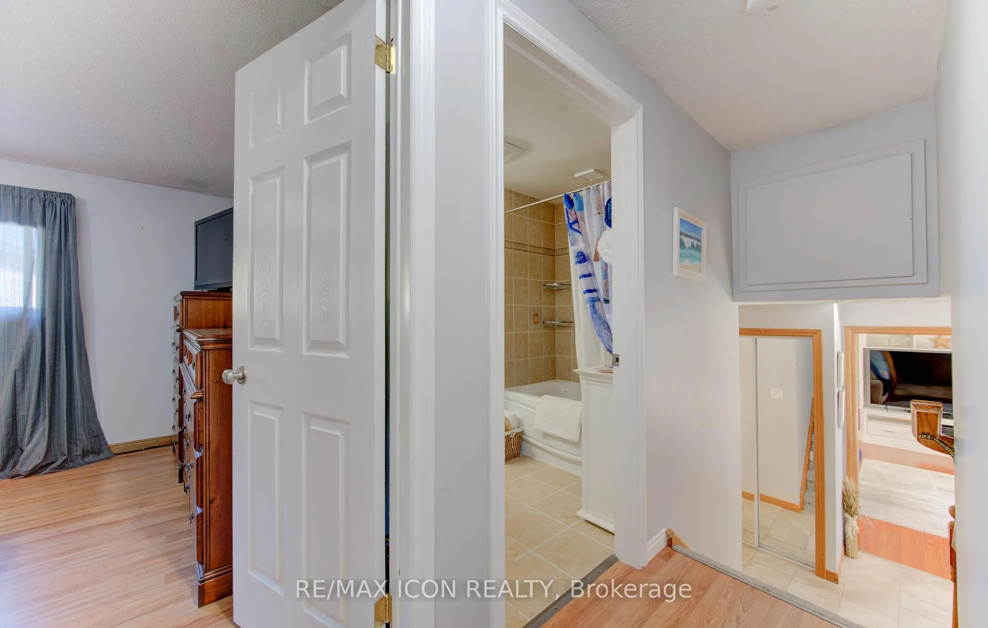 Photo 21 of 55 Gracefield Crescent, Kitchener — HOMEH