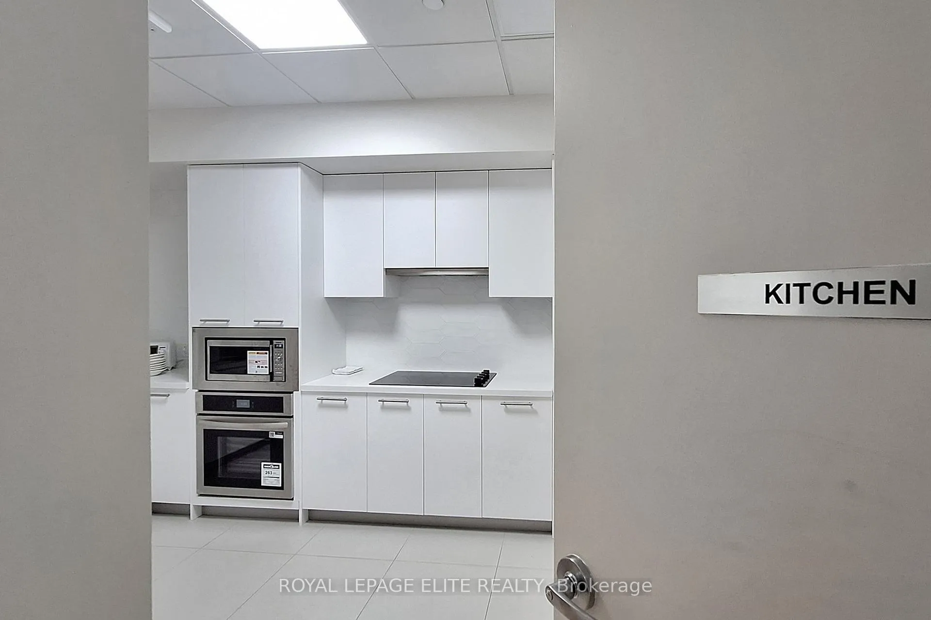 Photo 31 of 101 Cathedral High Street, Markham, Cathedraltown — HOMEH