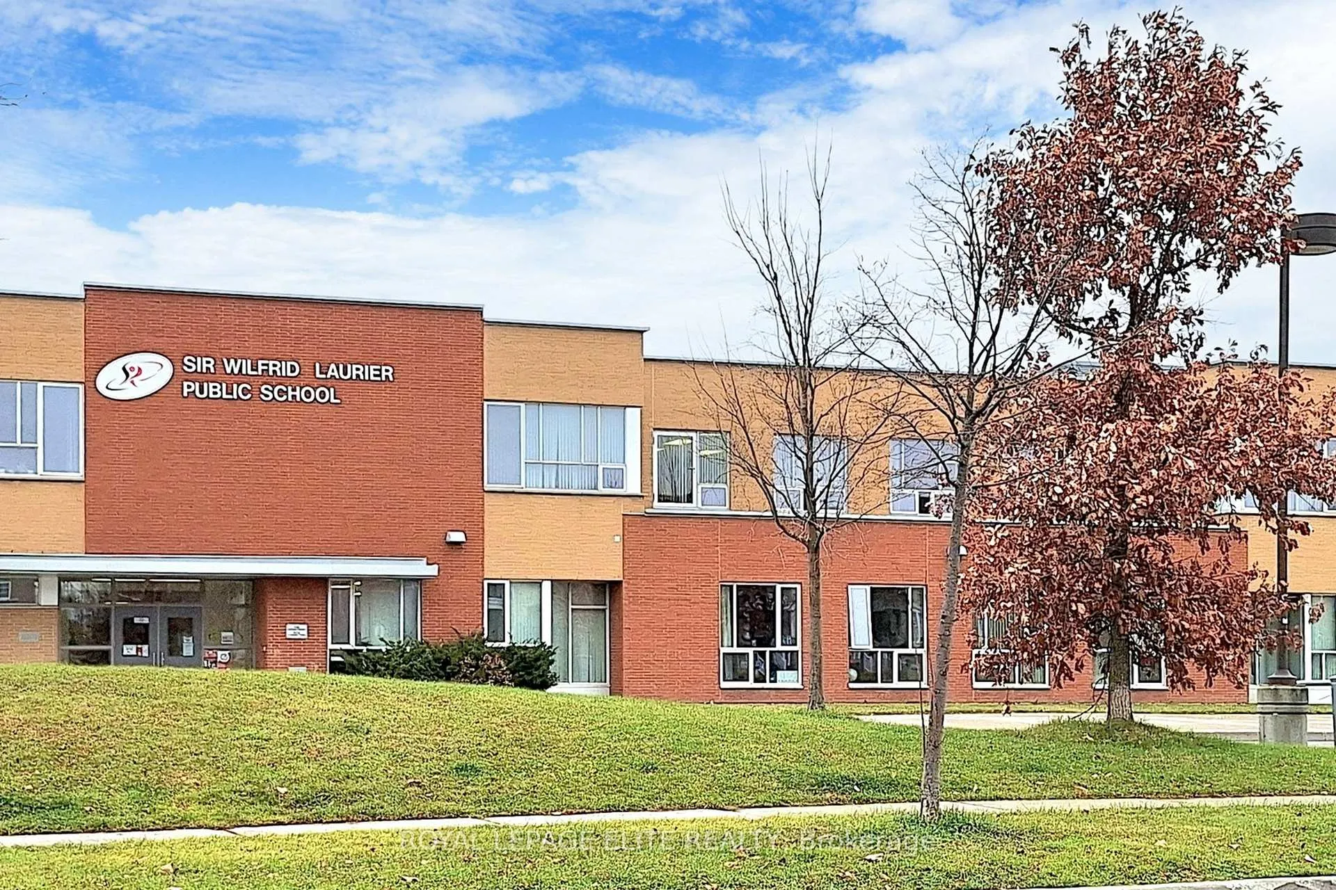 Photo 39 of 101 Cathedral High Street, Markham, Cathedraltown — HOMEH
