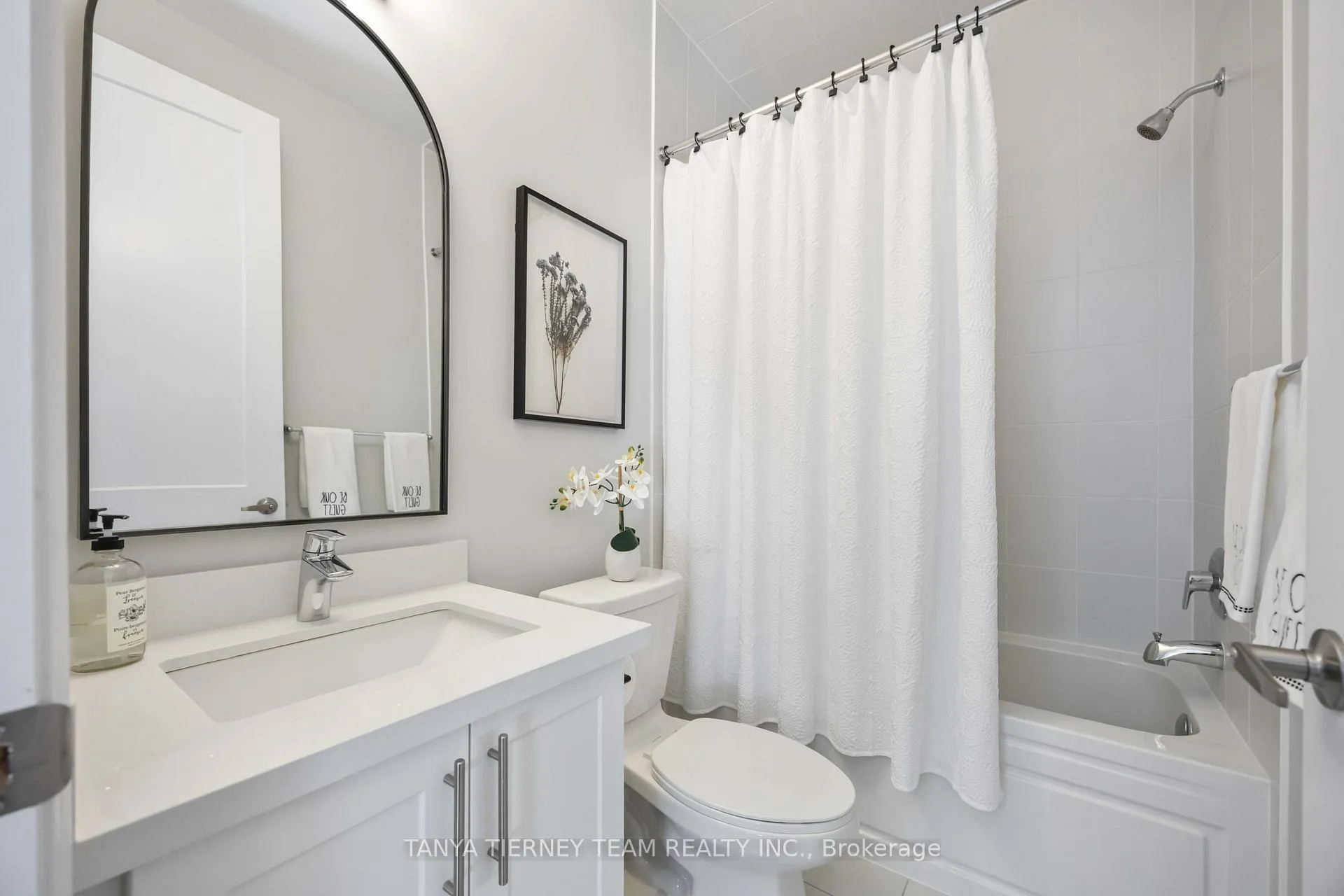 Photo 36 of 73 Bremner Street, Whitby, Rolling Acres — HOMEH
