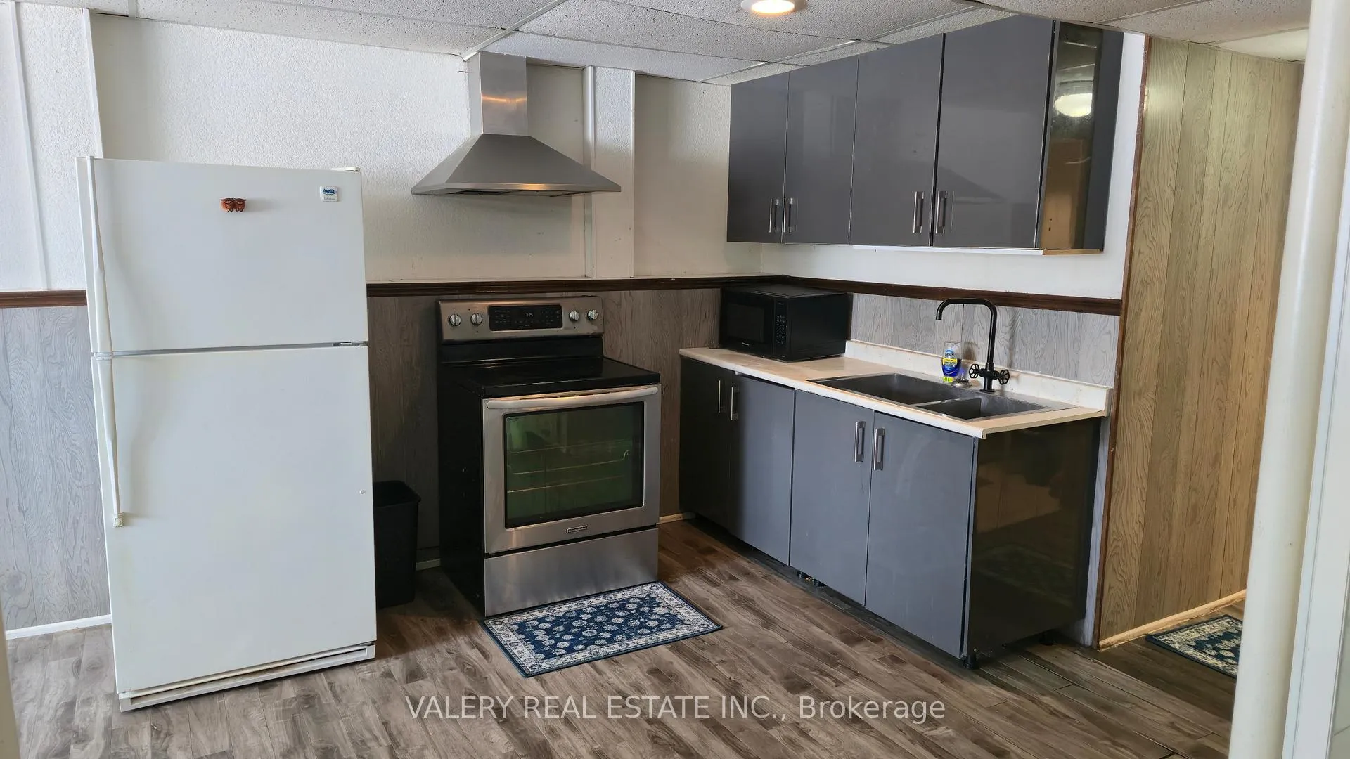 Photo 4 of Unit Lower, 25 Sutter Avenue, Brampton, Heart Lake West — HOMEH