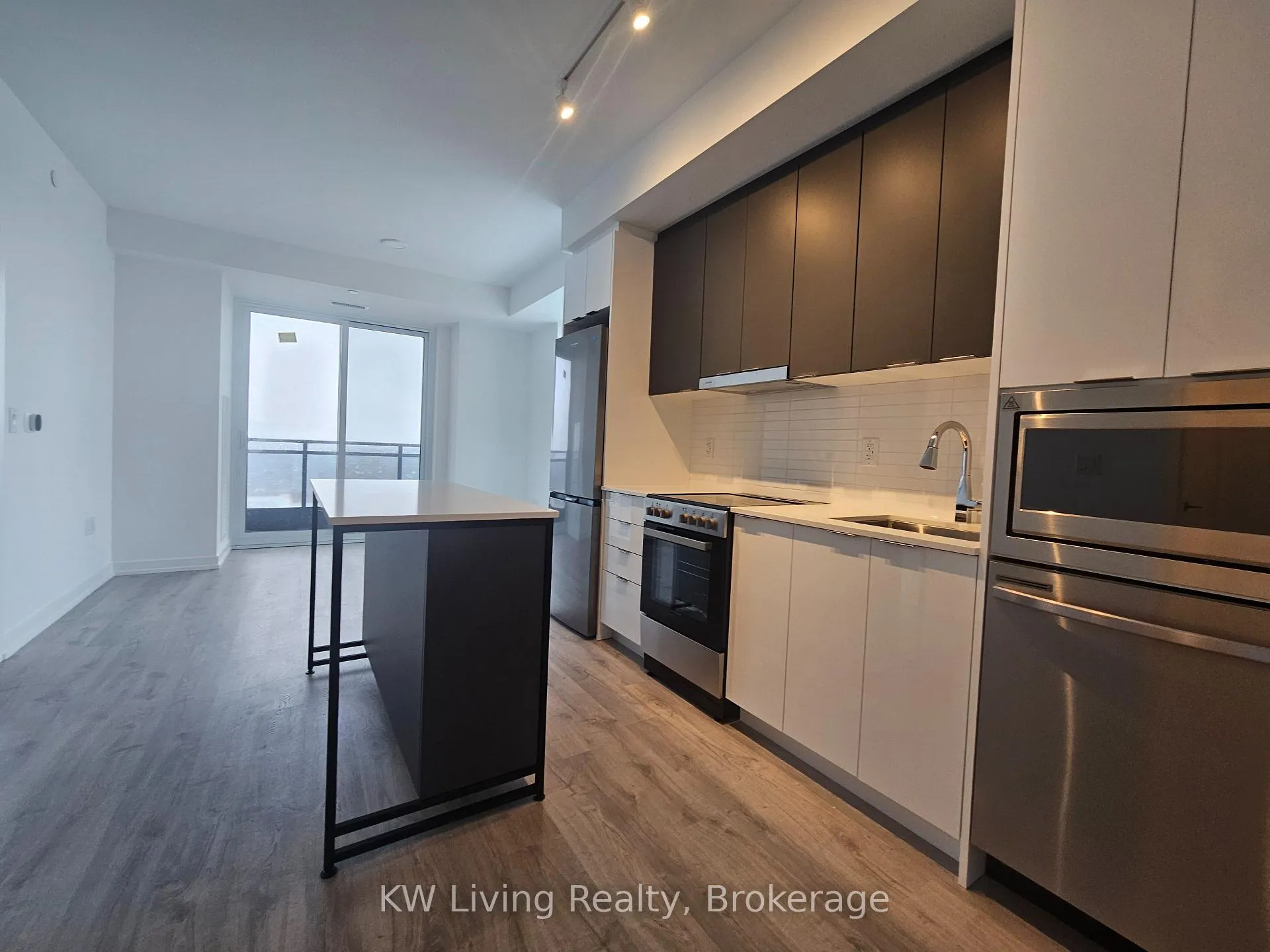 Photo 2 of Unit 1509, 9763 Markham Road, Markham, Greensborough — HOMEH