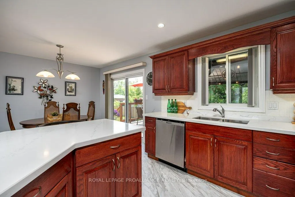 Photo 16 of 2 Stonegate Crescent, Quinte West, Frankford Ward — HOMEH