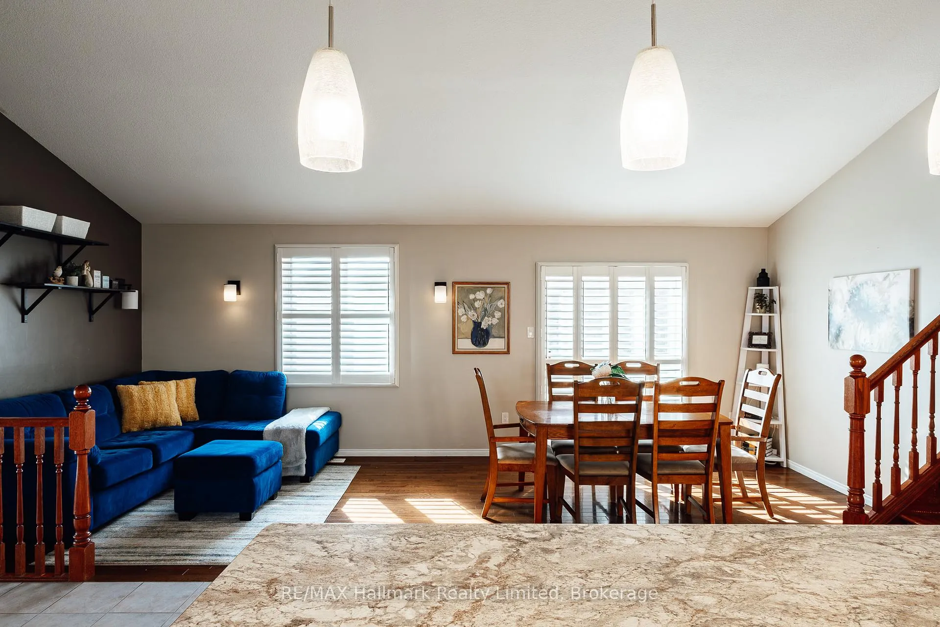 Photo 14 of 53 Hewitt Lane, Guelph, Willow West/Sugarbush/West Acres — HOMEH