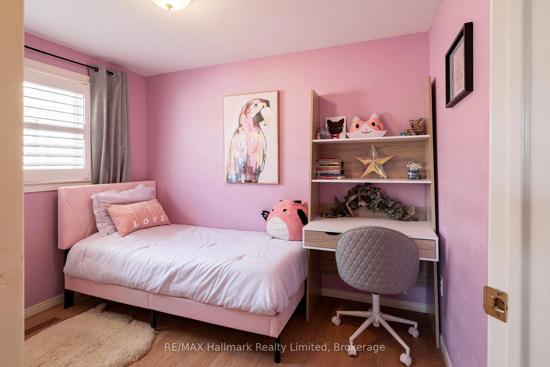 Photo 21 of 53 Hewitt Lane, Guelph, Willow West/Sugarbush/West Acres — HOMEH